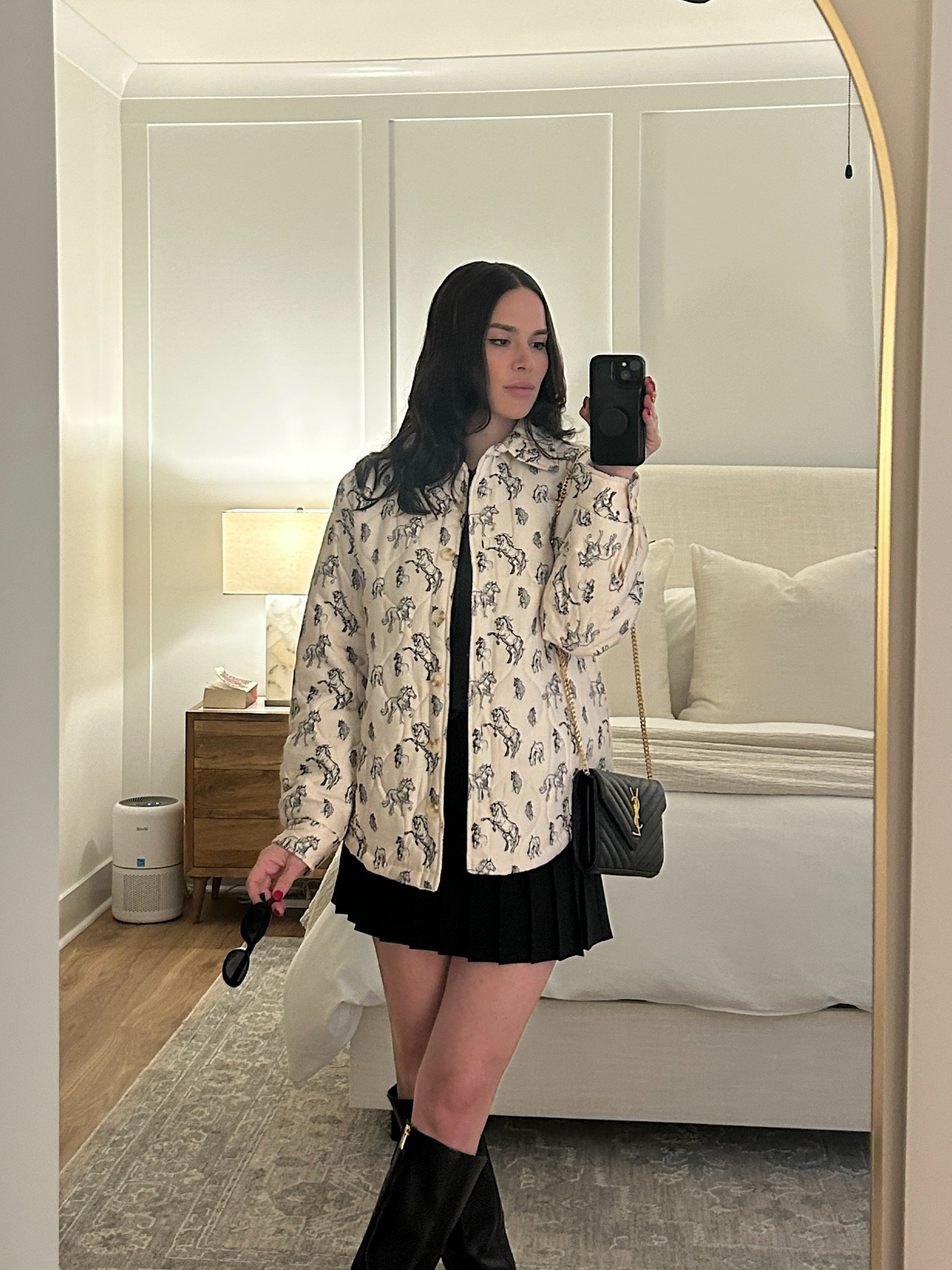 NYC meets Nashville 🐴🖤

Jacket: Blue B at Boot Barn

#LTKStyleTip #LTKSaleAlert #LTKWatchNow