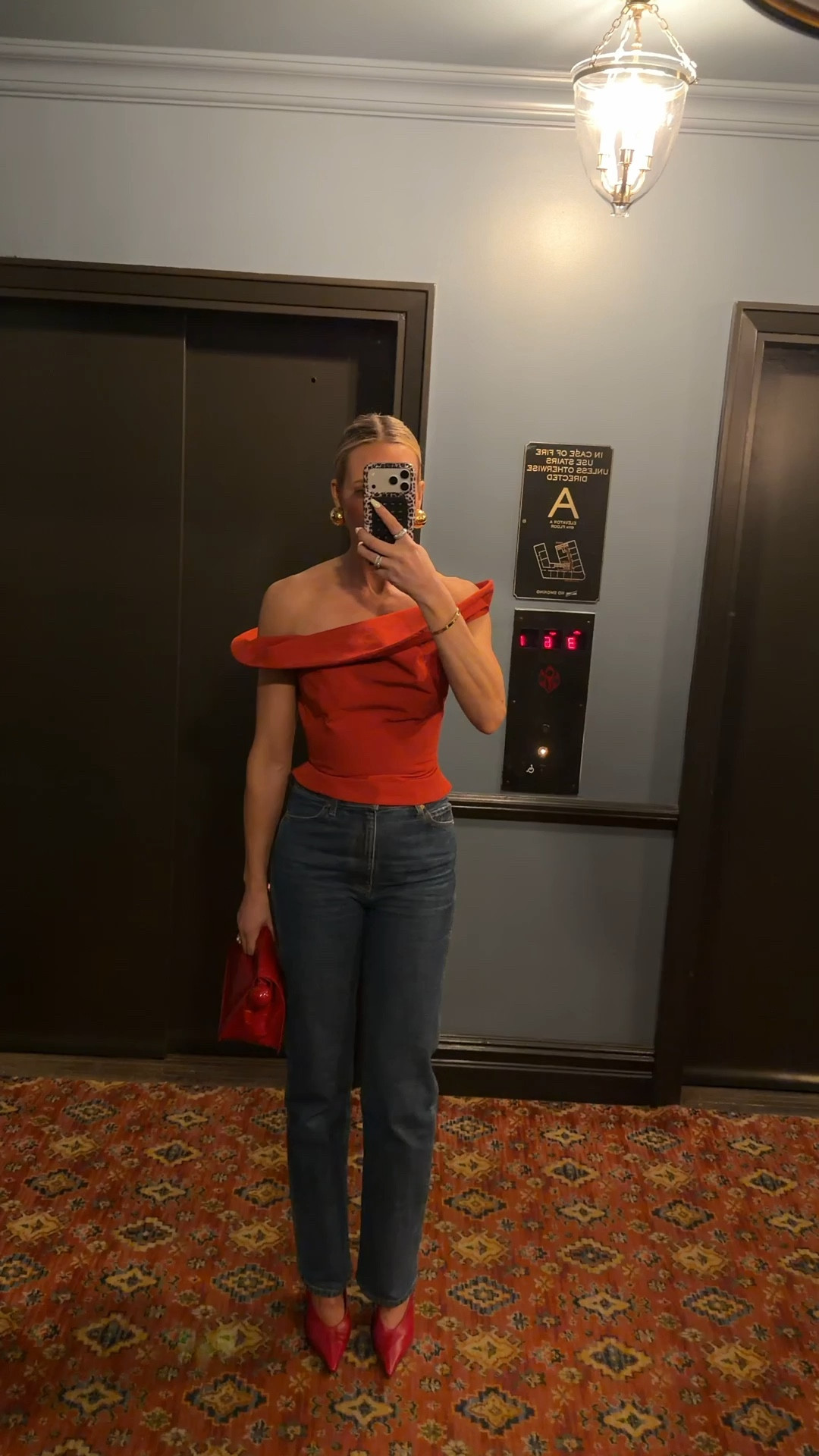 My Valentine’s Day outfit! Wearing a small in the top. I love how it gave me a waist! I literally have a straight body. This made me look like I have a cinched waist. ￼ and then of course the world‘s best jeans. The jeans run true to size. ￼



#LTKOver40 #LTKstorytime #LTKTall