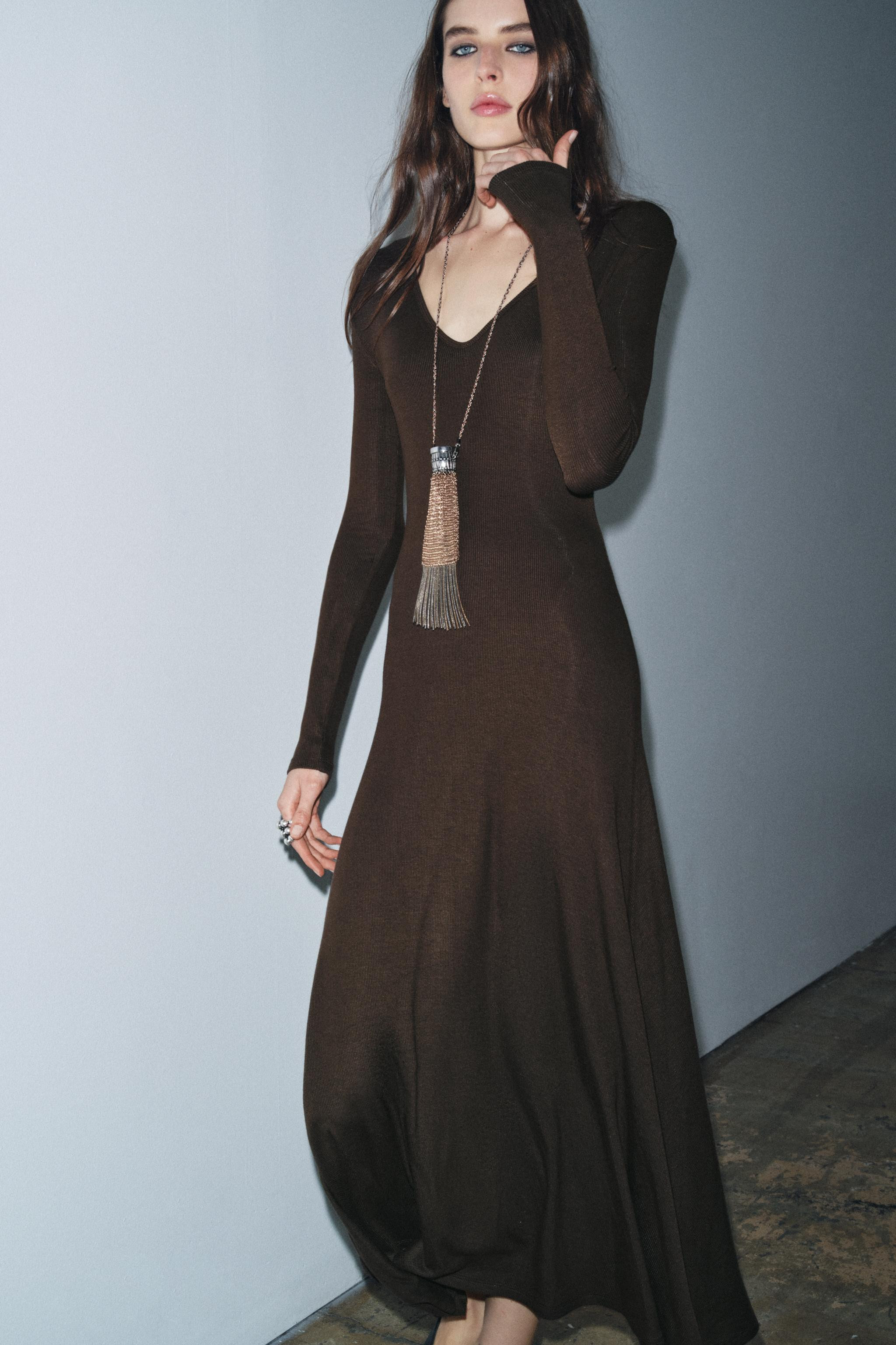 LONG V-NECK DRESS | Zara UK