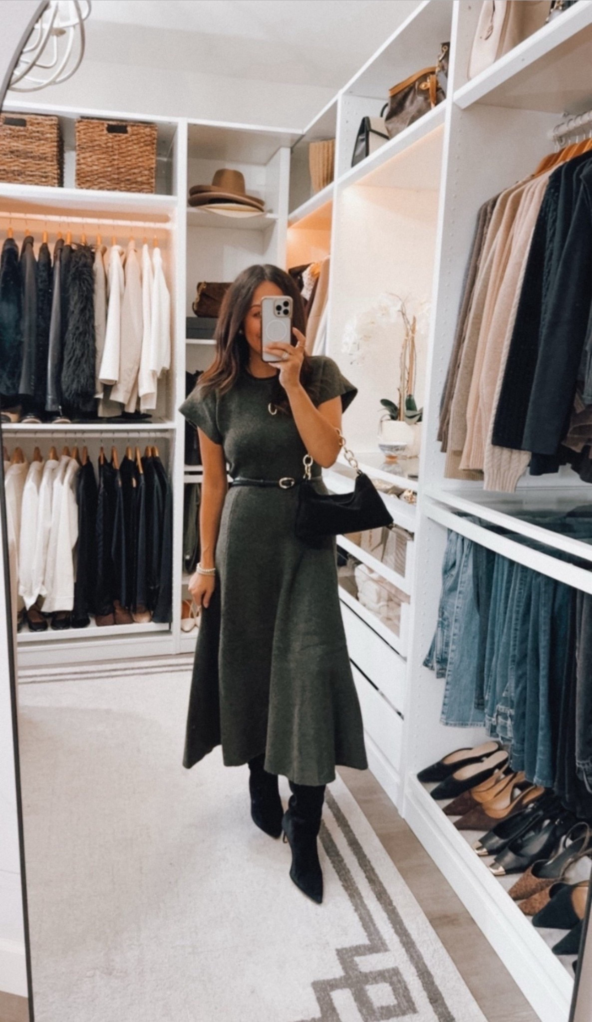 Luxe sweater dress under $100🔥 work or dinners 

#LTKootd #LTKOver40 #LTKFindsUnder100