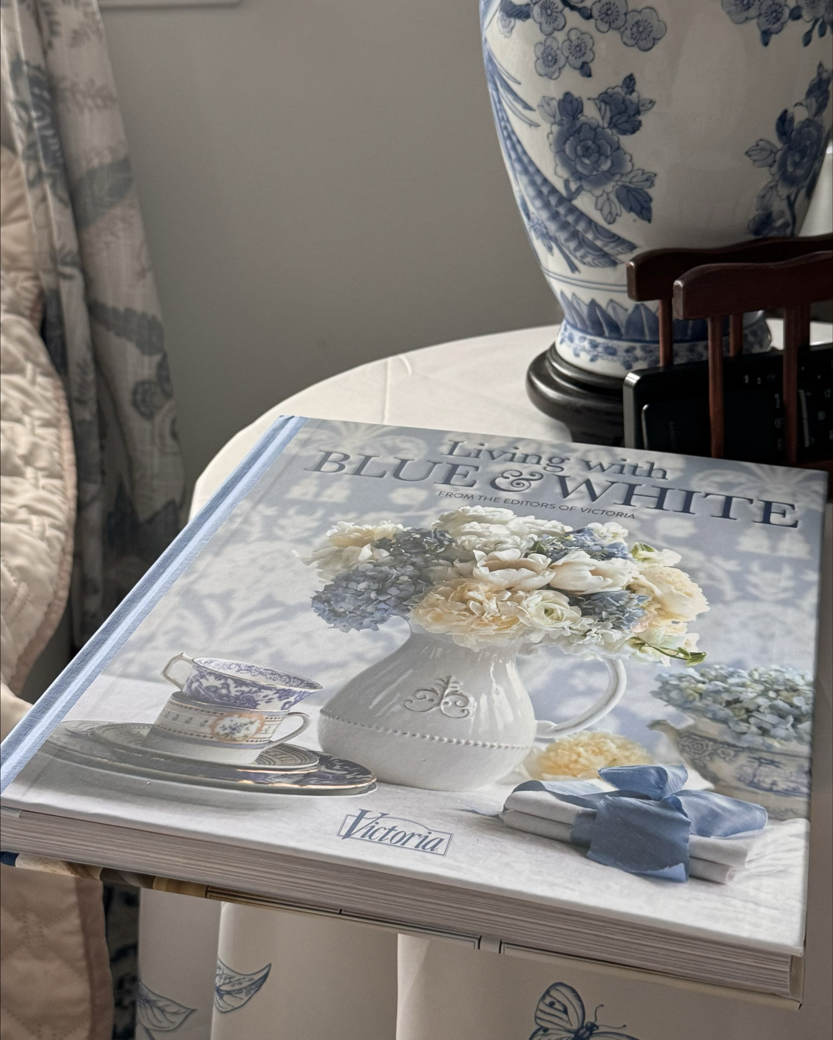 Living with blue and white coffee table book 💙

#LTKSaleAlert #LTKHome #LTKSummerSales