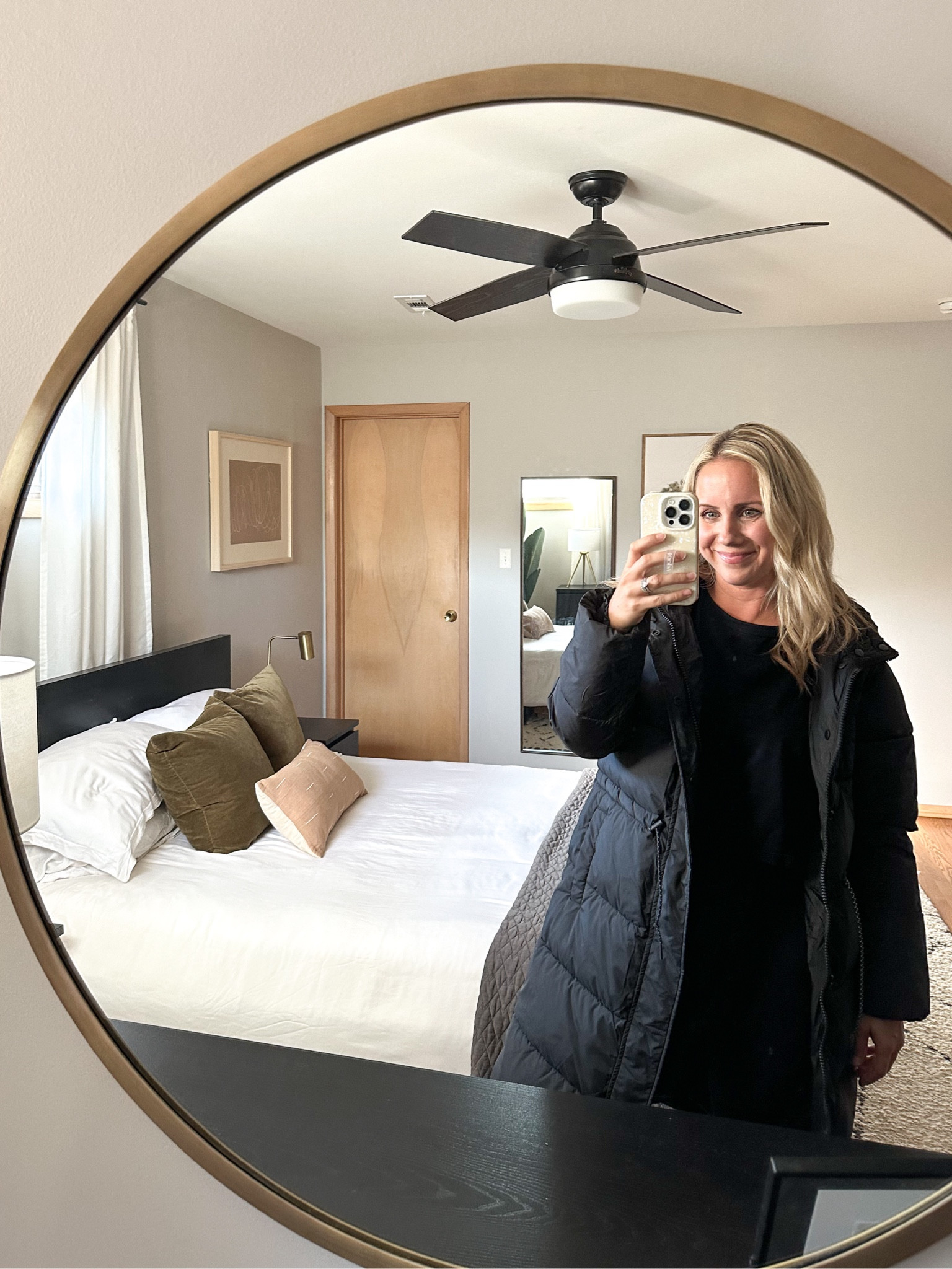 Black workout outfitt

#LTKSaleAlert #LTKActive #LTKOver40