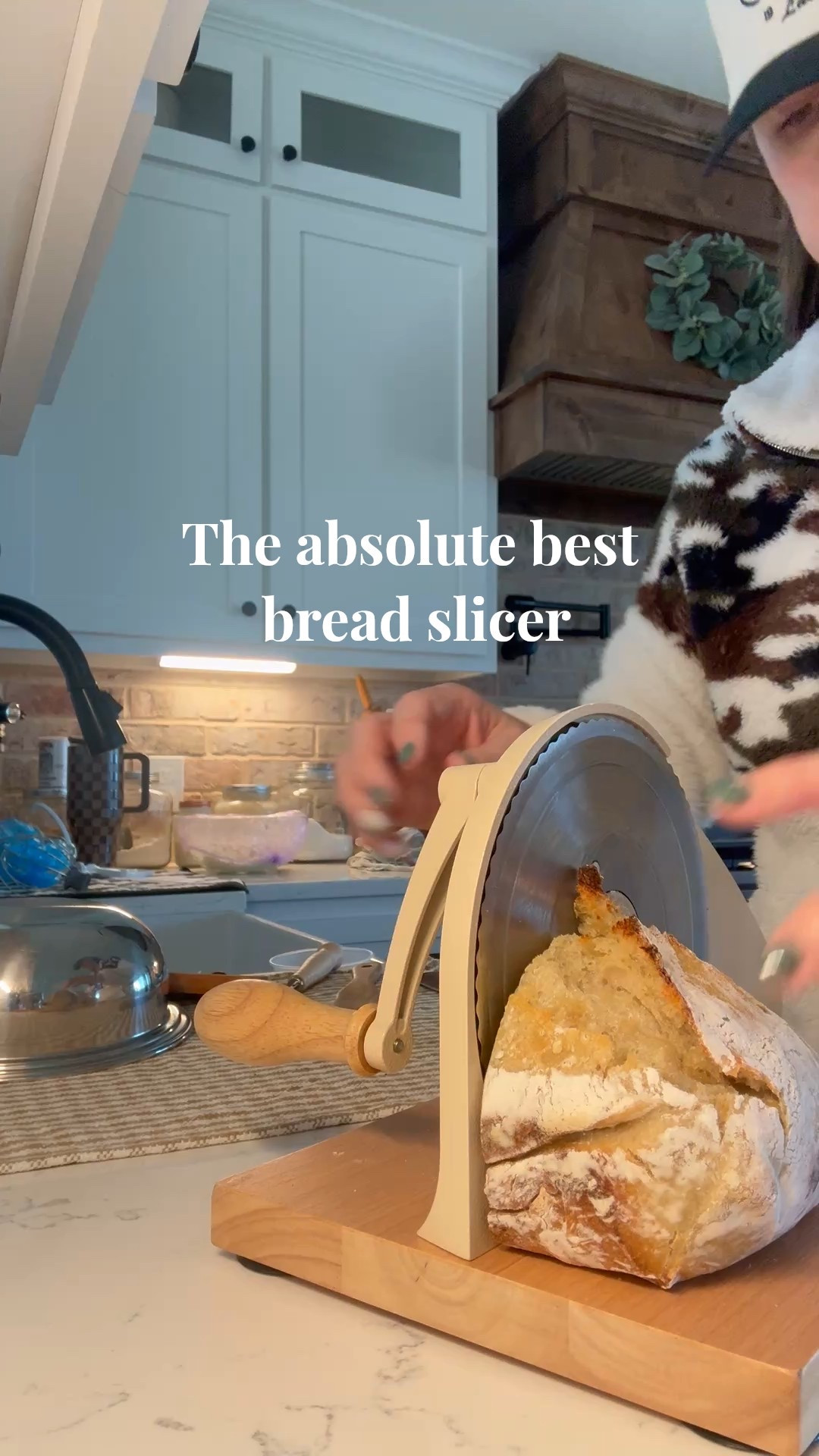 Slicing bread has never been so easy or fun!!😁❤️👏! #sourdough

#LTKHome #LTKFindsUnder100 #LTKfoodie