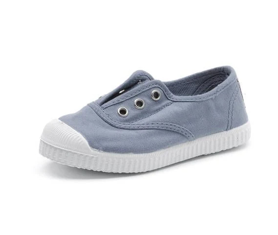 CIENTA NAVY CANVAS LACELESS SNEAKER | Persnickety