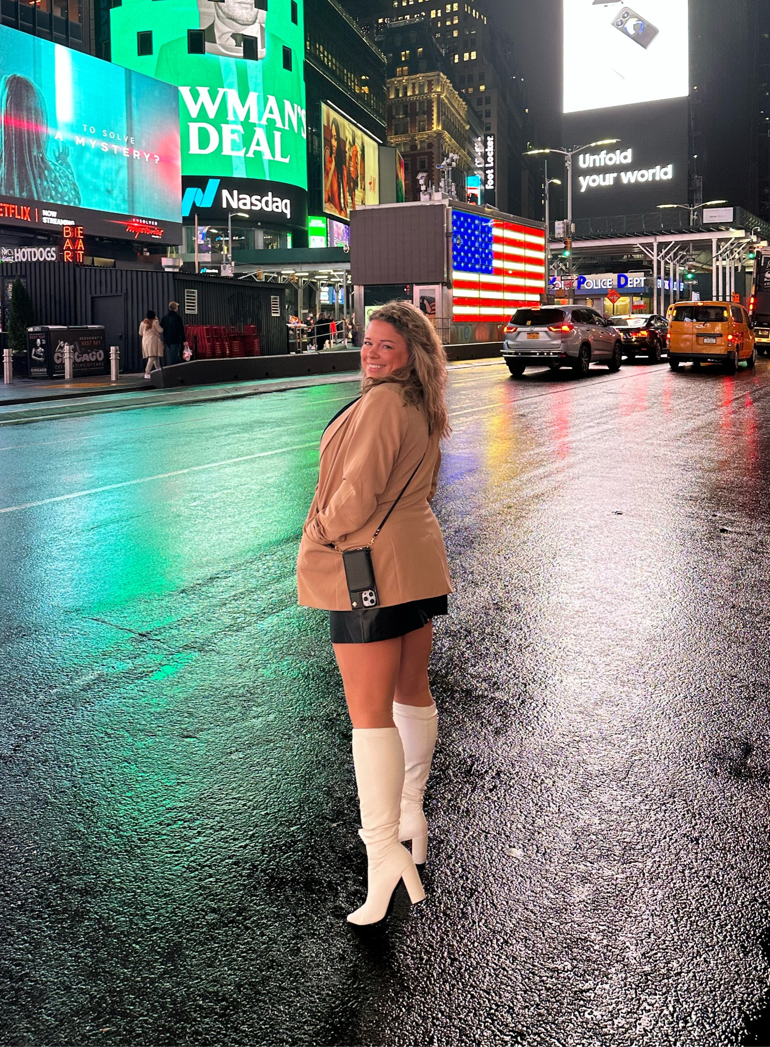 Walking around in my absolute favorite boots in the NYC. They are great for Fall and Winter city vibes. They really complete a look.

#LTKshoecrush #LTKHoliday

#LTKSeasonal