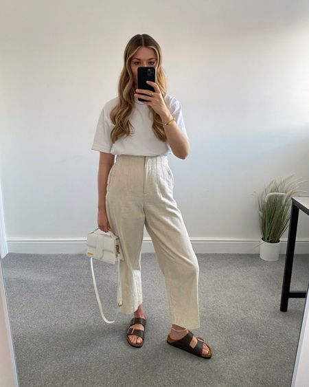 Summer basics 🫶🏼

A white T-shirt and pair of linen trousers is an easy go-to. I also wear this outfit on repeat for work too. My trousers are from Zara. 



#LTKeurope #LTKstyletip #LTKSeasonal