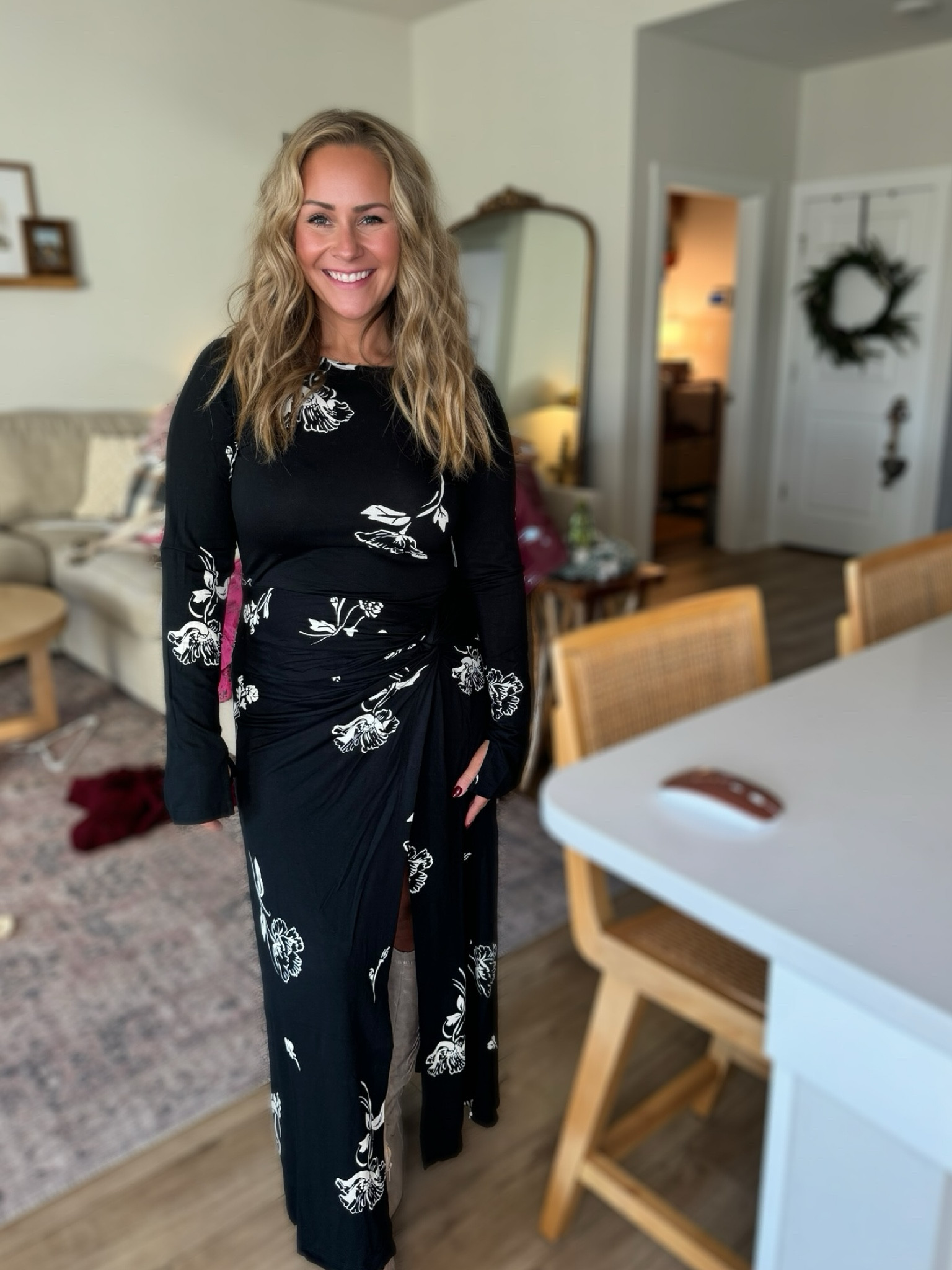 long dresses long sleeves Elegant Tiered Long Sleeve Maxi Dress Emerald / XL