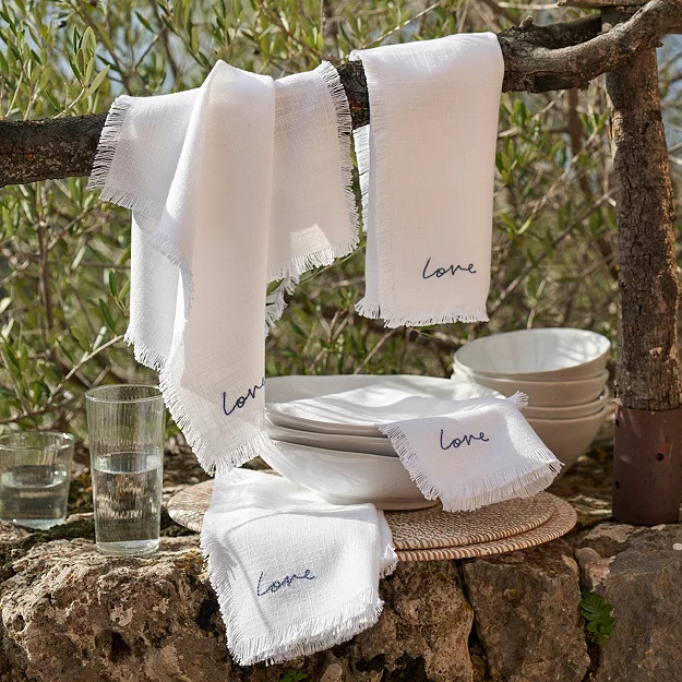 Love Napkins - Set of 4 | The White Company (UK)