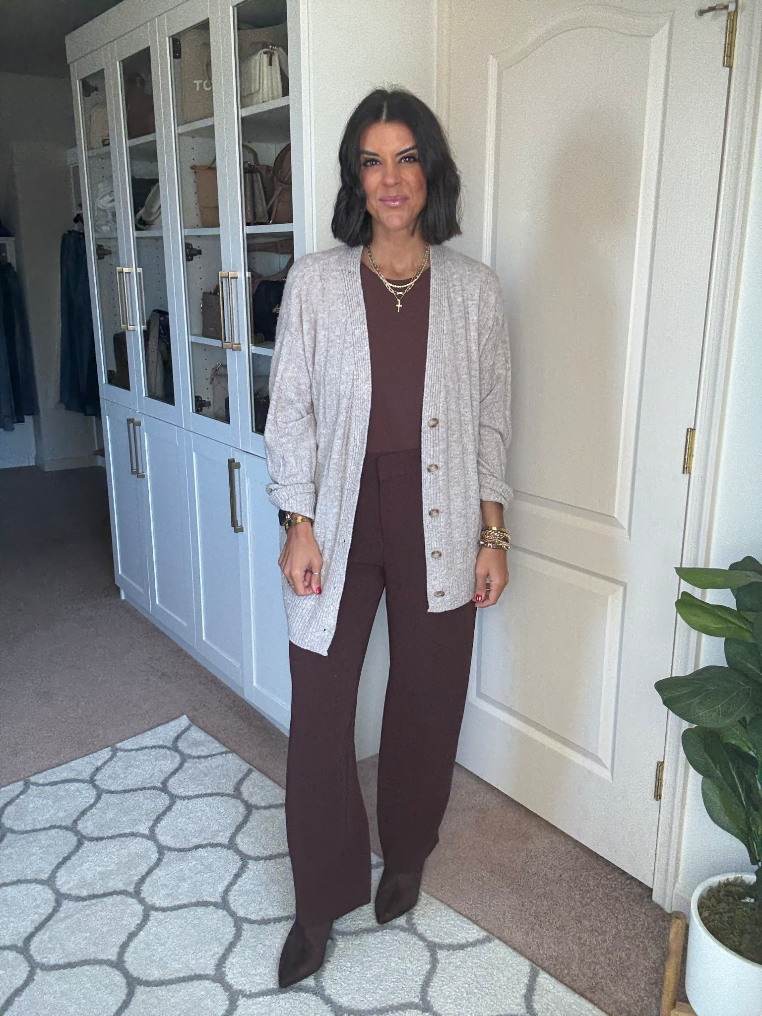 New Target trousers! Size 4 regular length.
Sized up to a medium in sweater to wear with leggings 

#LTKStyleTip #LTKSeasonal #LTKFindsUnder100