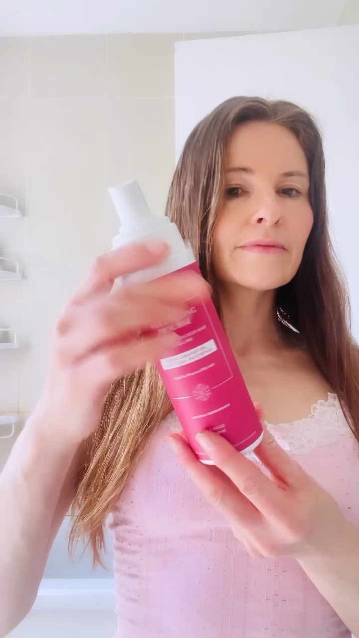 Instant volume with the kerotin Volumizing  Mousse ,

#discount-LUCYCHAPMAN753

#hairproducts #hair #volume #haircare #styling #antifrizz 

#LTKU #LTKbeauty #LTKGiftGuide