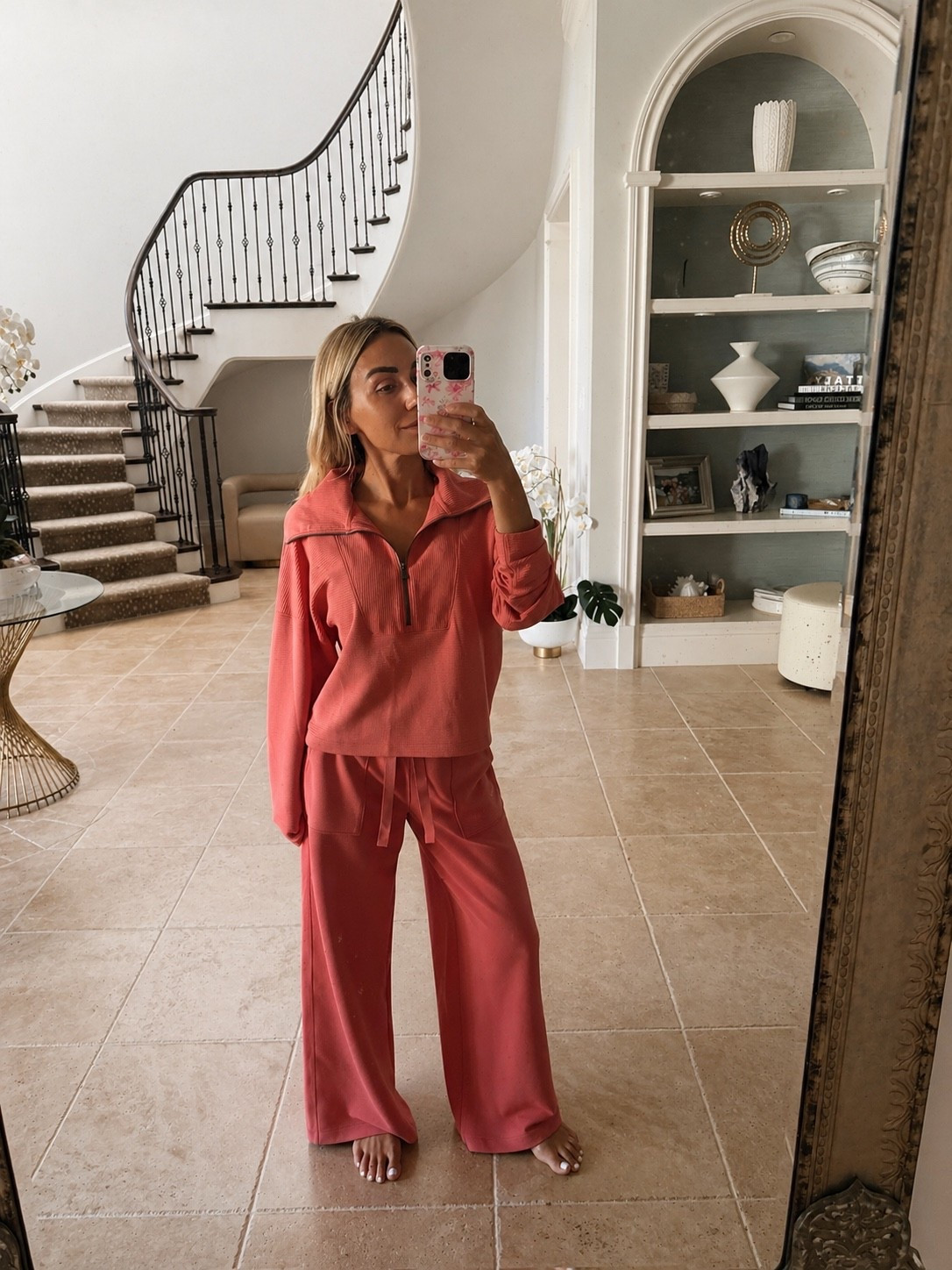 Aivanellixspanx is my discount code! I’m wearing a small ￼