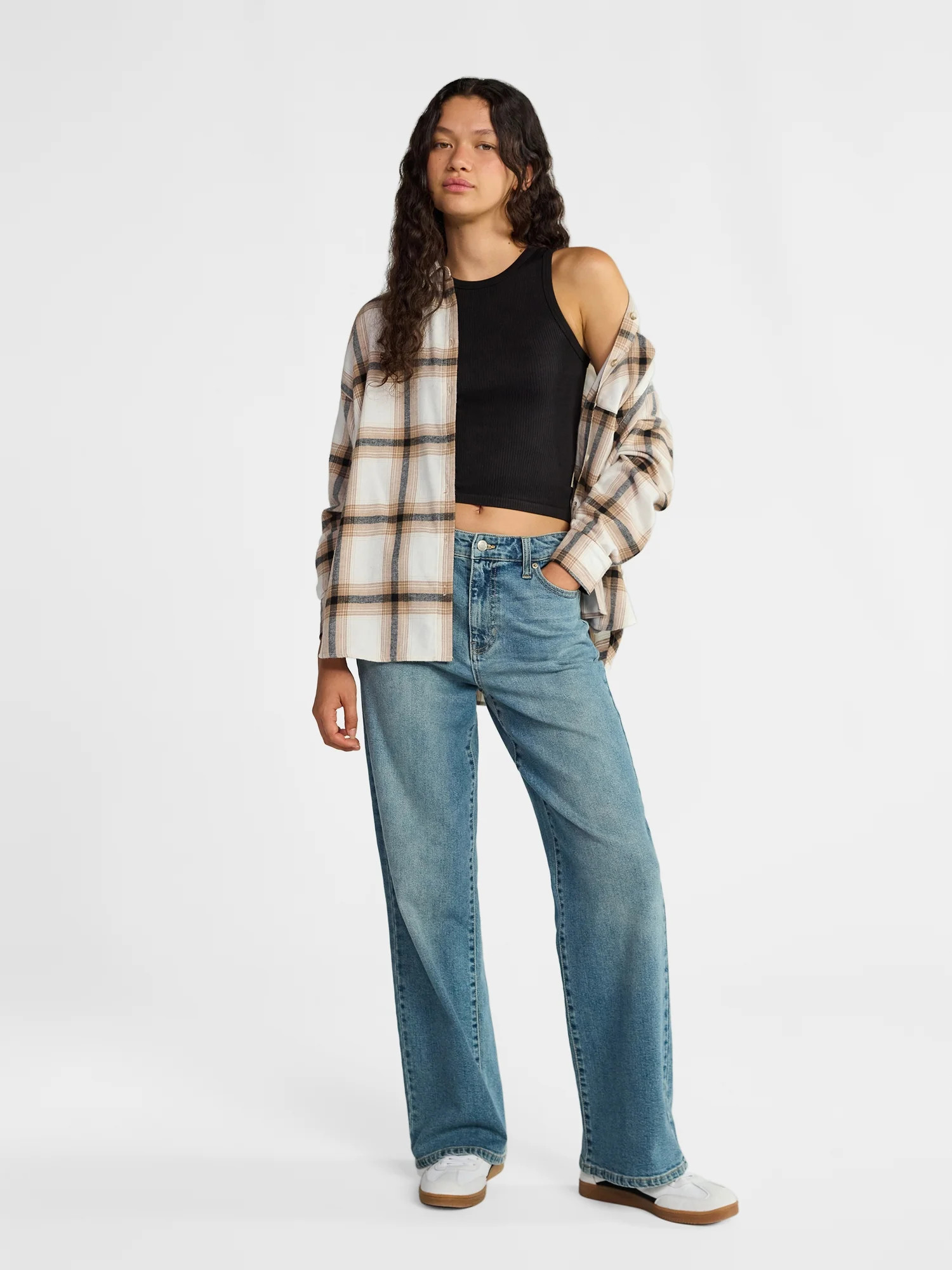 No Boundaries Slouchy Flannel Shirt with Side Pockets, Women's | Walmart (US)