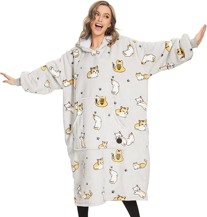 THREE POODLE Wearable Blanket Hoodie, Oversized Long Sherpa Sweatshirt Blanket for Adults Women M... | Amazon (US)