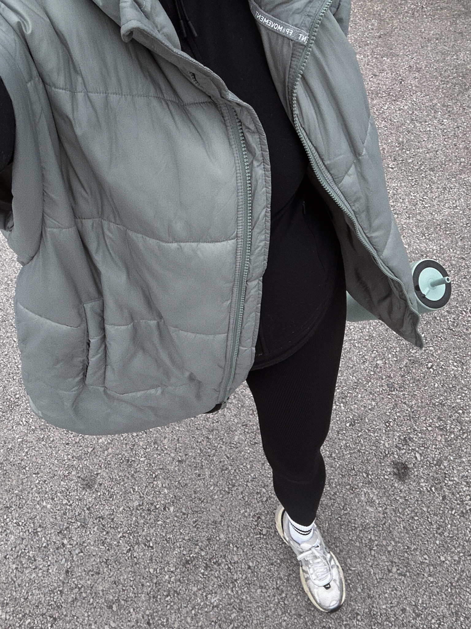 Wearing a size 4 in the leggings! I always size down in aligns but will probably order another pair in my normal size to wear when my bump gets bigger! Size small in the vest and I went up 1/2 size in the sneakers! 