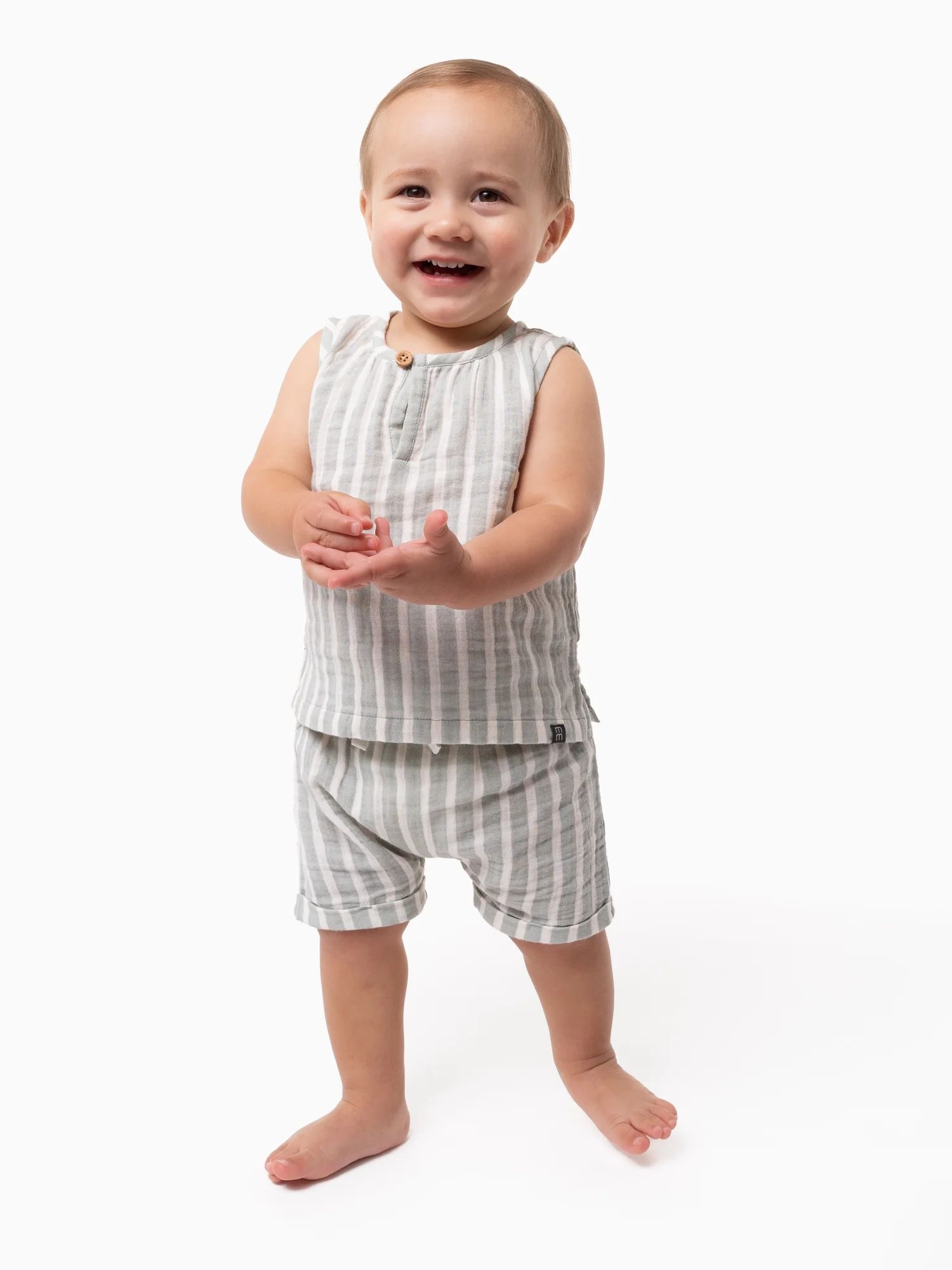 Modern Moments by Gerber Baby Boy Casual Sleeveless Top and Short Outfit Set, Sizes 0/3 Months - ... | Walmart (US)