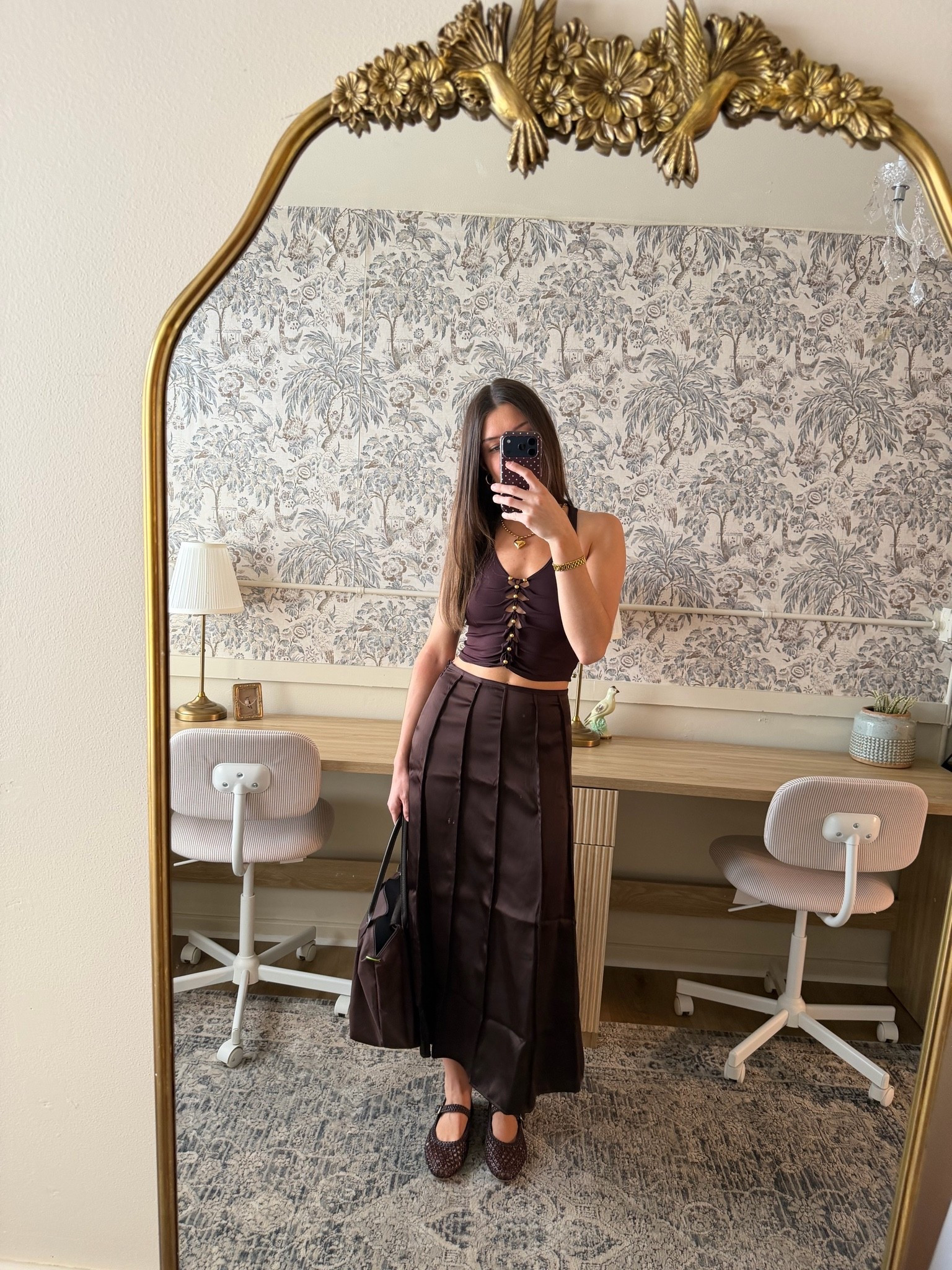 Chocolate brown everything!☕️