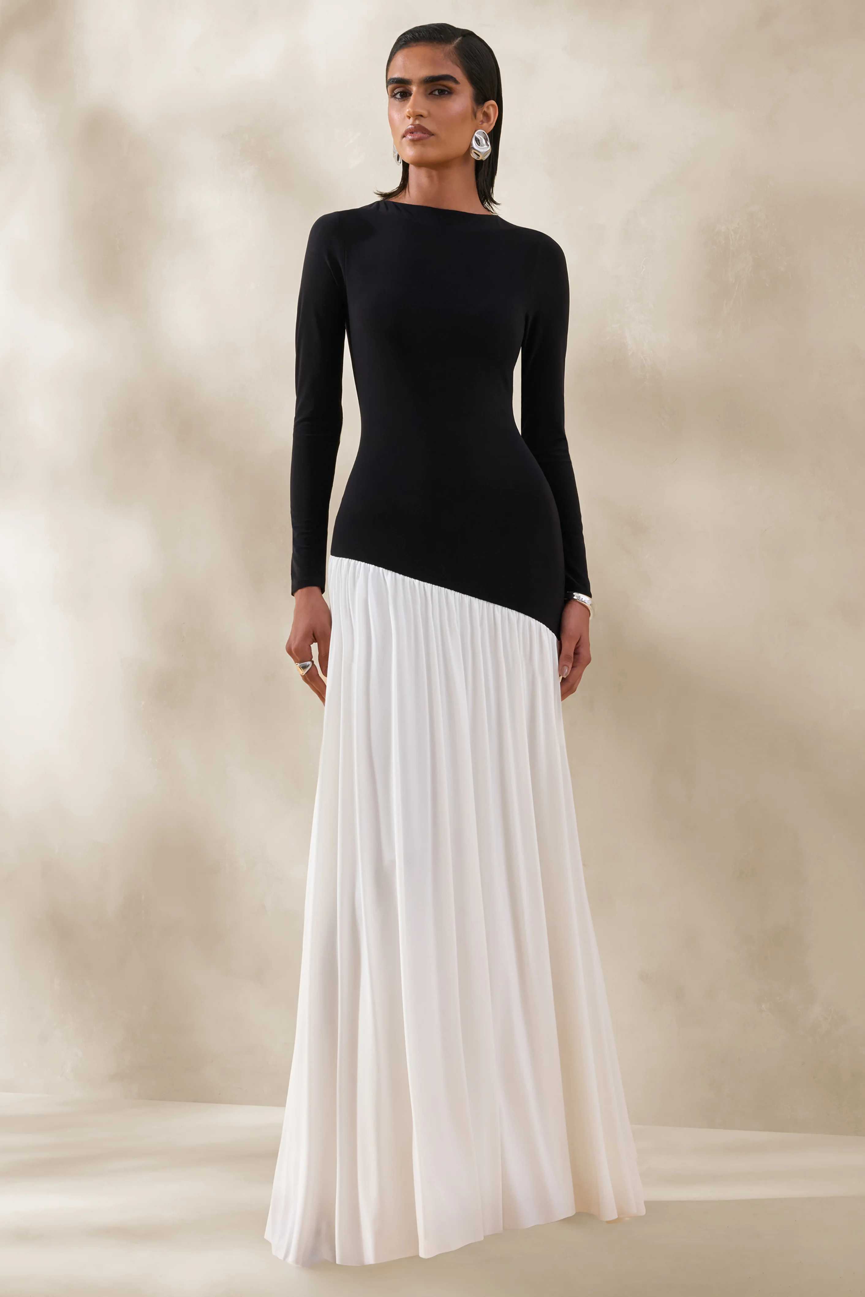 Jasira | Black & White Slashed-Neck Maxi Dress With Asymmetric Drop-Wa | Club L London