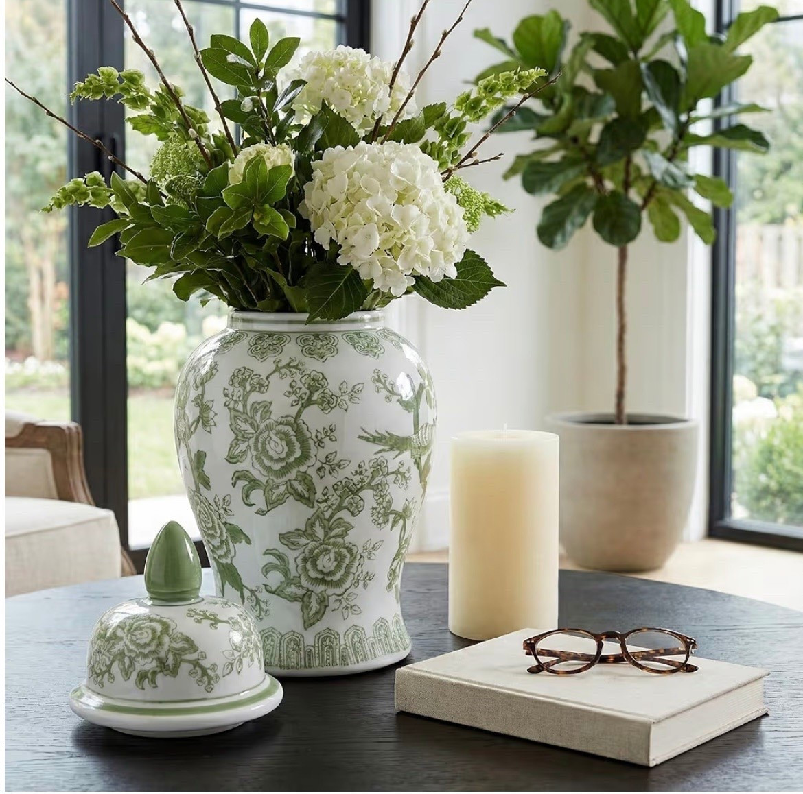 Home Decor/ Classic Home Accessories