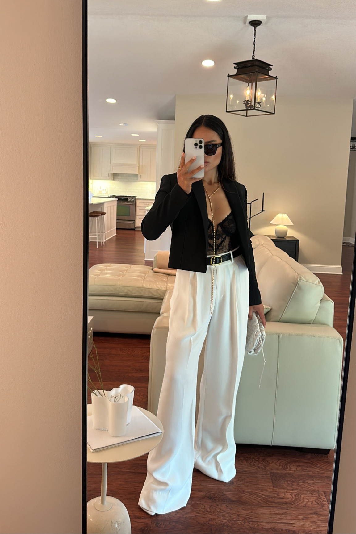 Black & white 🤍 Linked similar styles you can find at #Nordstrom to recreate this look. #Nsale 

#LTKxNSale #LTKsalealert #LTKstyletip