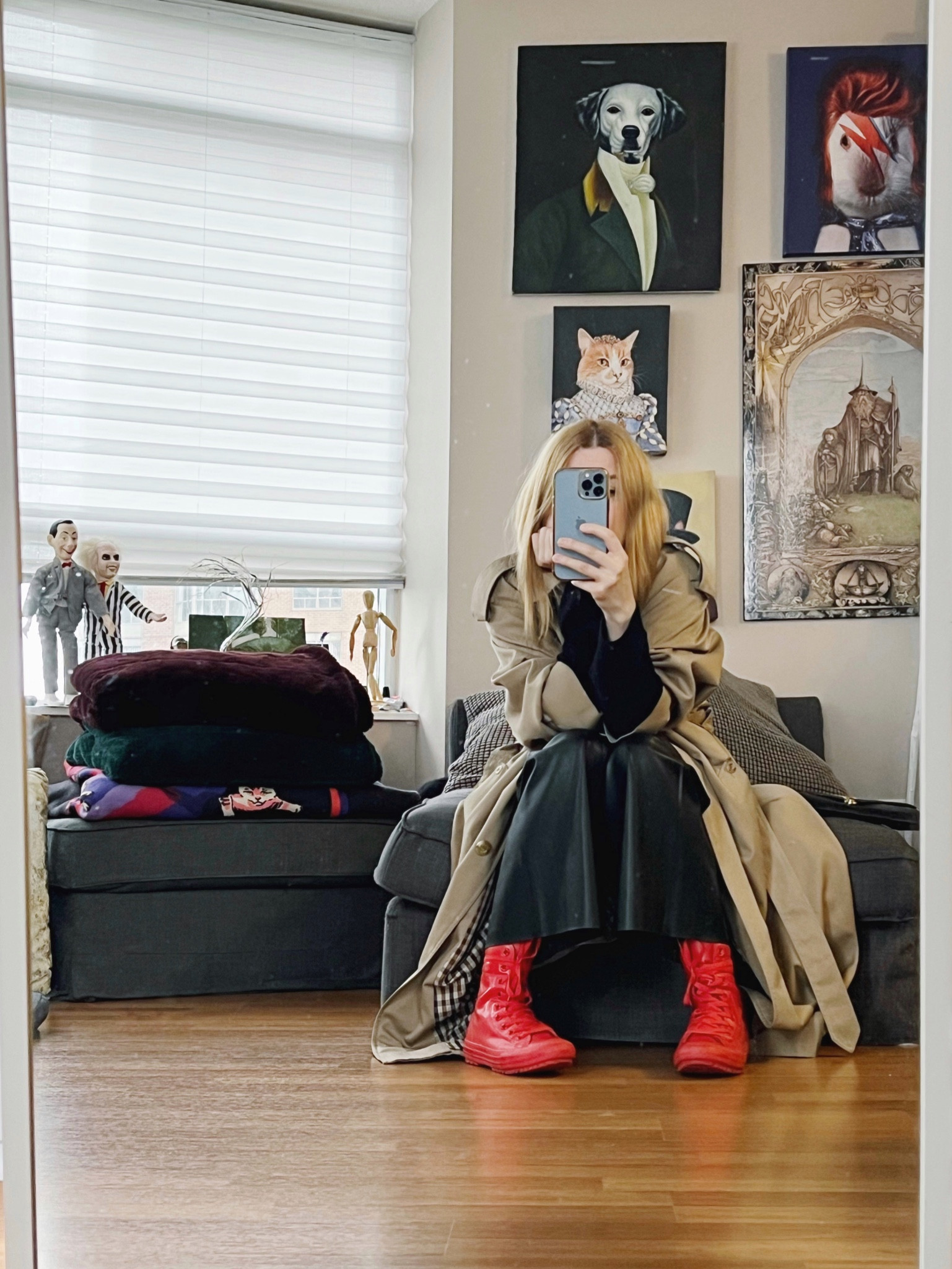 I live rain boots and these waterproof rubber Converse that I found thrifting are super fun paired with my 80s trench.
Converse and trench coat  both secondhand. 

•
.  #falllook  #torontostylist #StyleOver40  #secondhandFind #fashionstylist #slowfashion #FashionOver40  #MumStyle #genX #genXStyle #shopSecondhand #genXInfluencer #WhoWhatWearing #genXblogger #secondhandDesigner #Over40Style #40PlusStyle #Stylish40

#LTKstyletip #LTKover40 #LTKfindsunder50