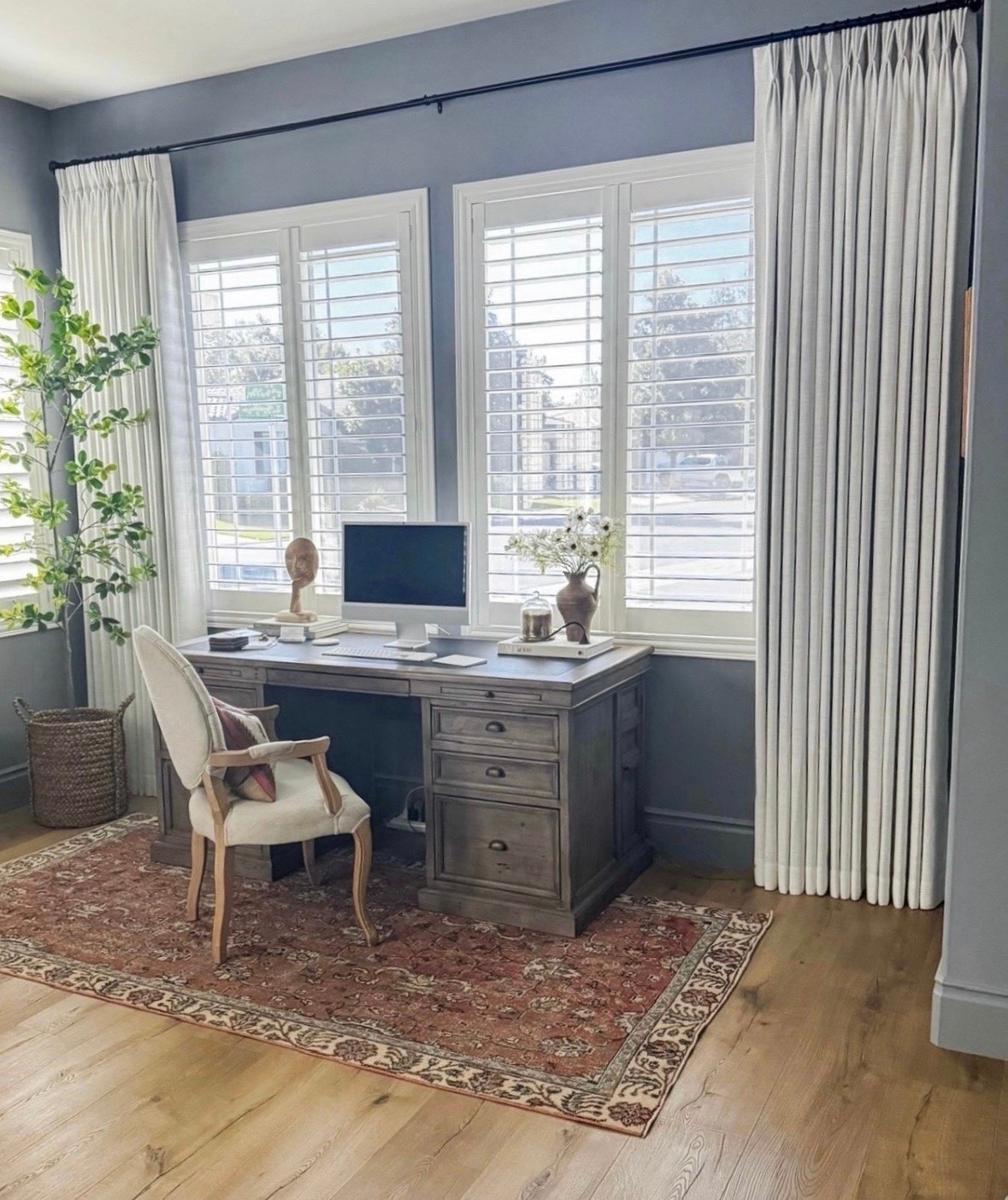 Home Office Refresh | custom drapery | vintage rug | office decor

#LTKmorningroutine #LTKHome #LTKdayinmylife