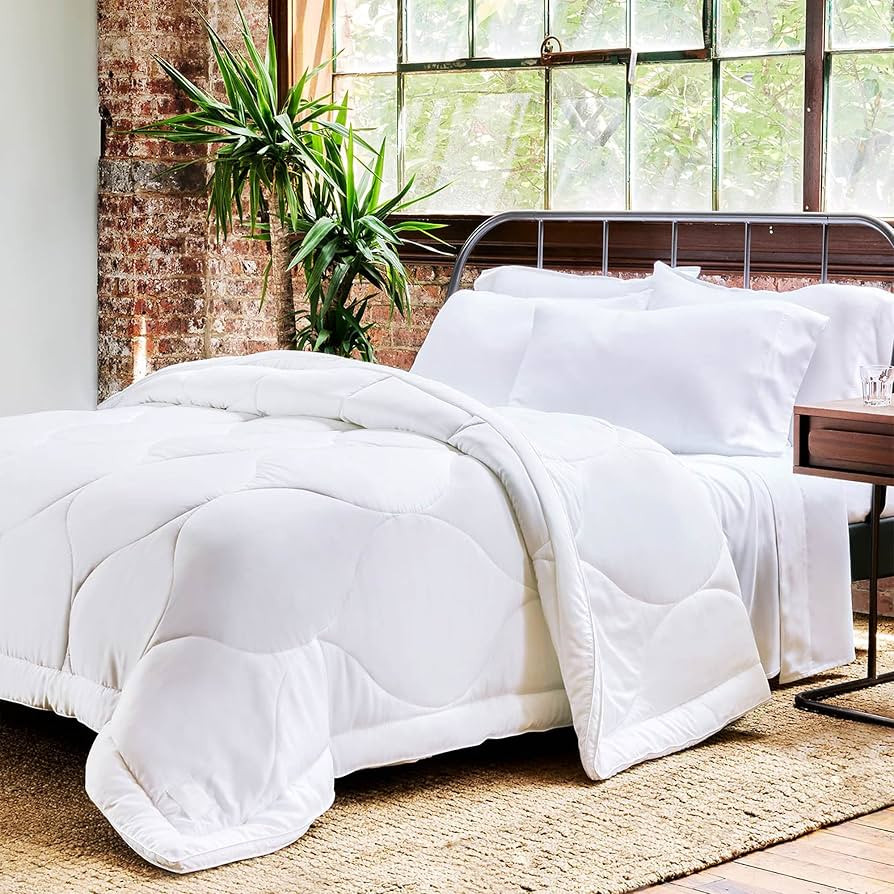 Buffy Cloud Comforter - Lyocell Fabric, Down-Alternative Fill, Extra Fluffy Quilted Duvet Insert ... | Amazon (US)