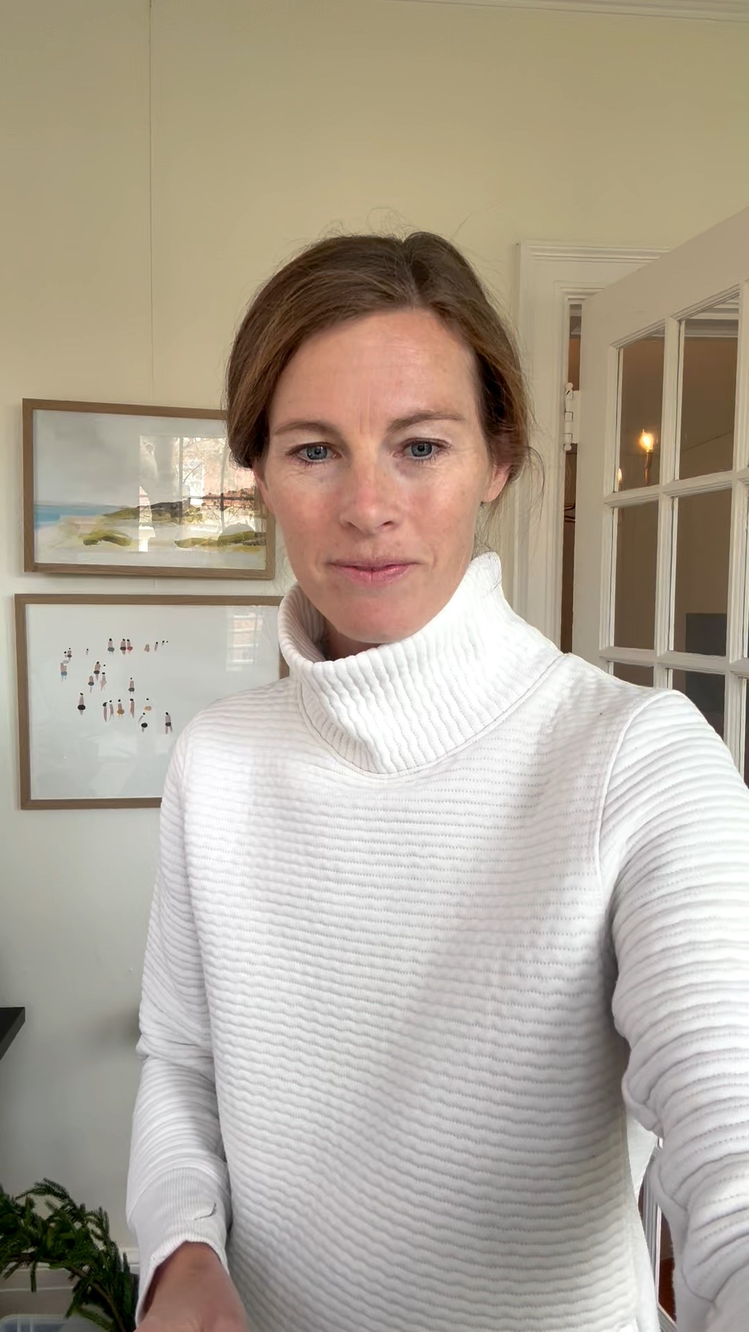 Reviewing two of my favorite faux garlands for you today! These are some longtime favorites that are a great balance of price and quality.

The first is this Norfolk Pine. They just sell it in the longer length now, but I actually think that’s better than what I have! It’s currently 50% off too, so grab it now while it’s available! Head to my next post to see my second review.  

#LTKHome #LTKHoliday