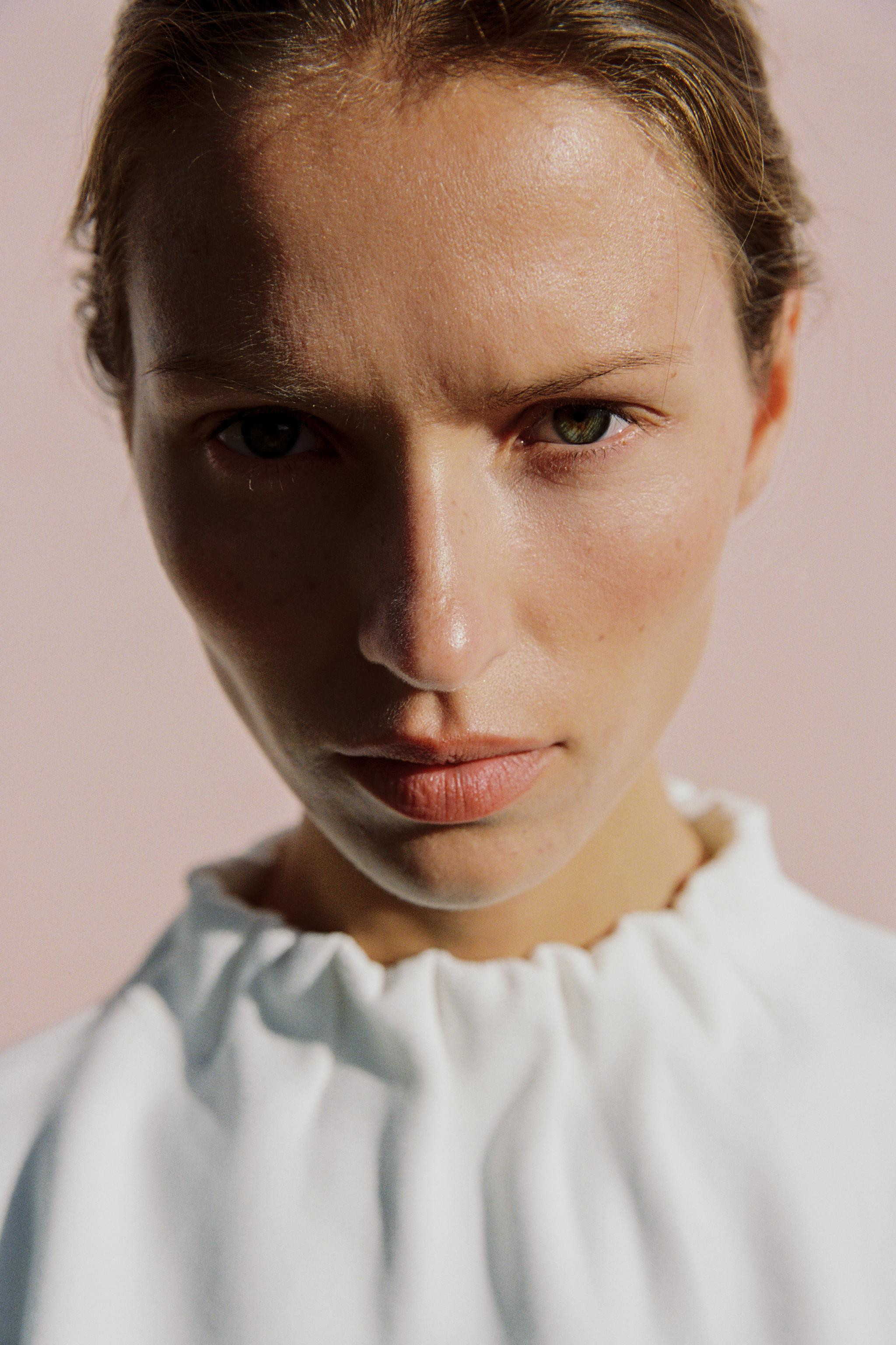 GATHERED KNIT TOP | Zara UK