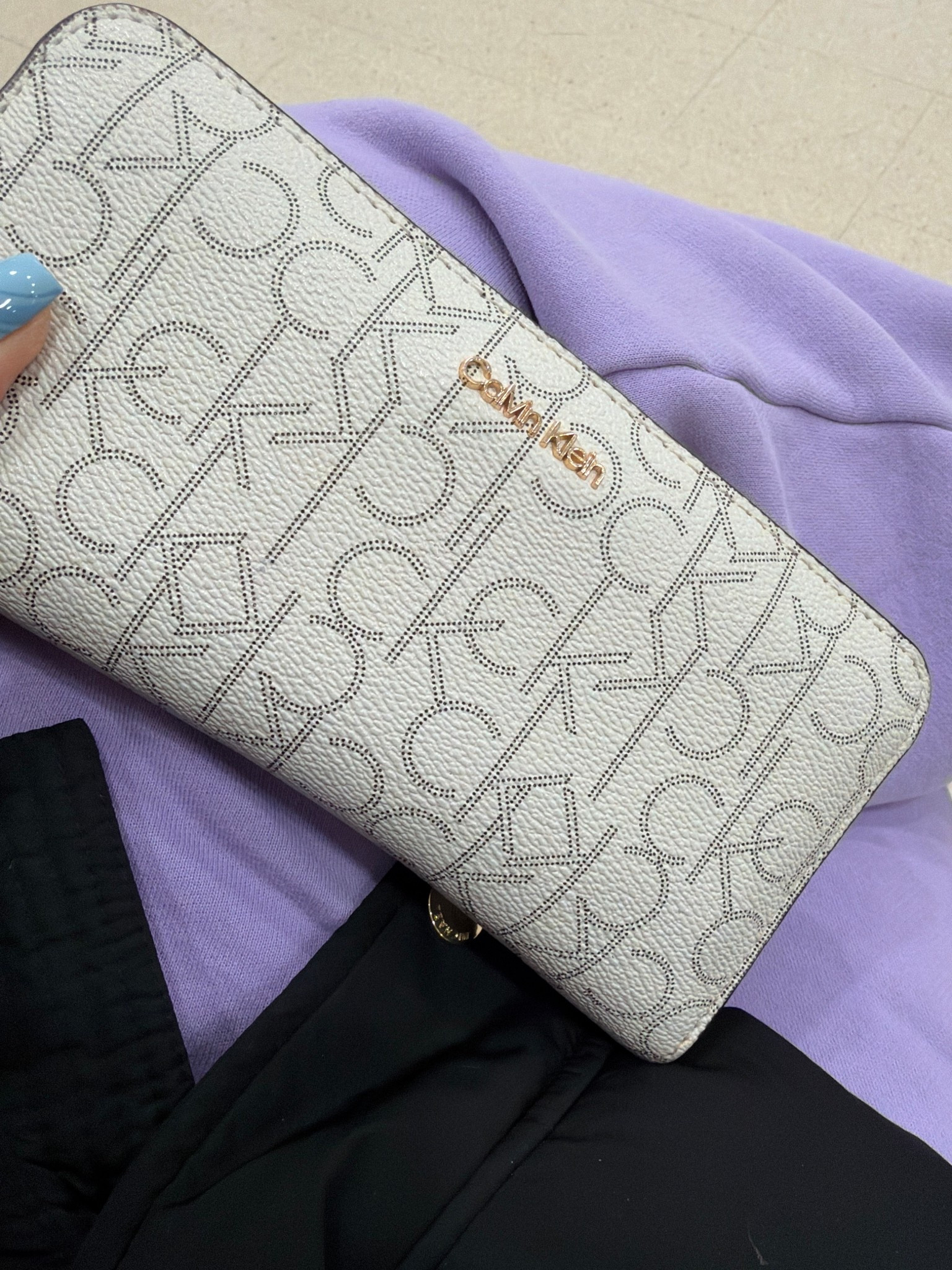 This has been my wallet for years. It’s the best super large and fits everything  

#LTKgrwm #LTKootd #LTKdayinmylife