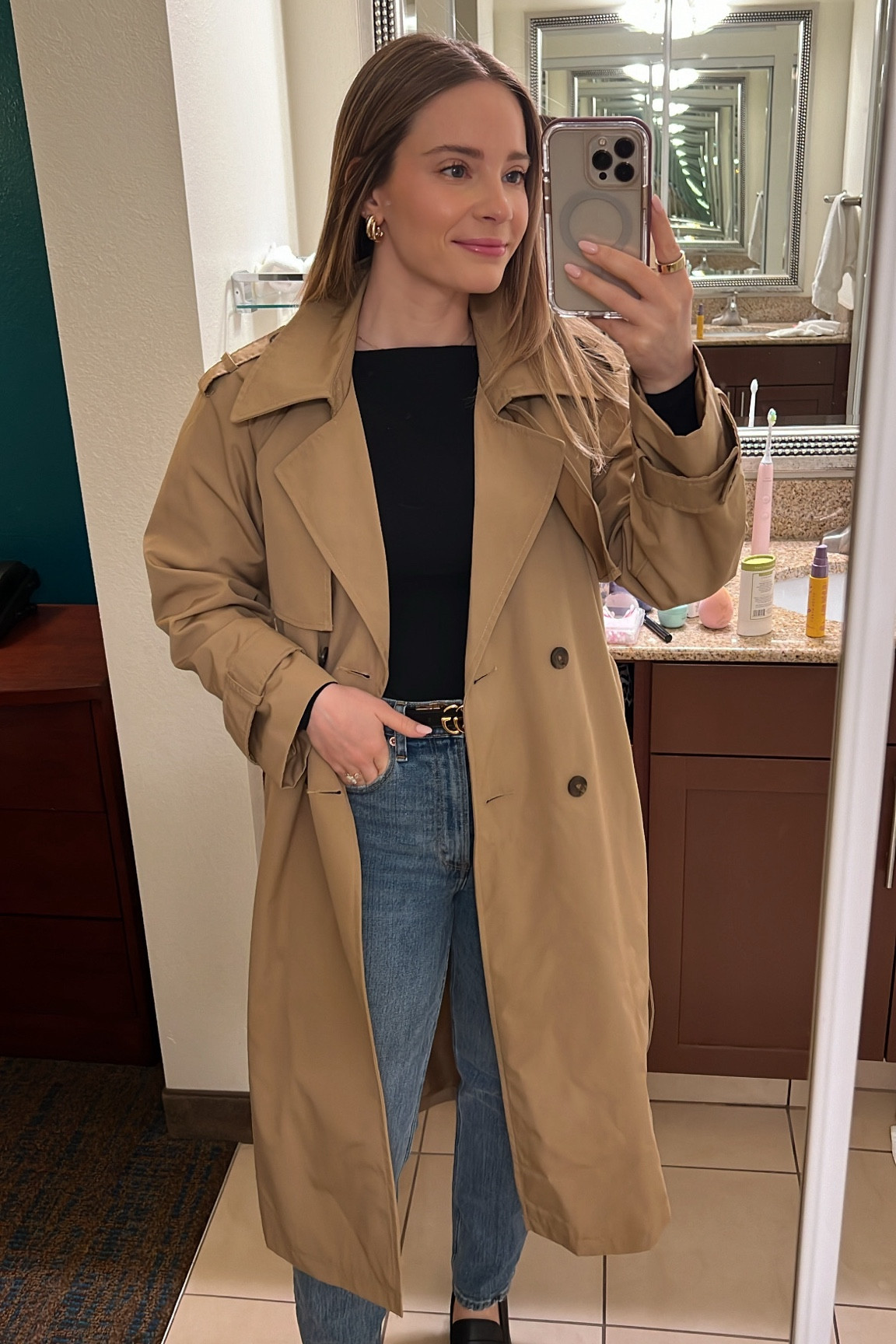 XS in trench, 25 regular in curve love jeans, XS in top, loafers are TTS

#LTKTravel #LTKWorkwear #LTKStyleTip