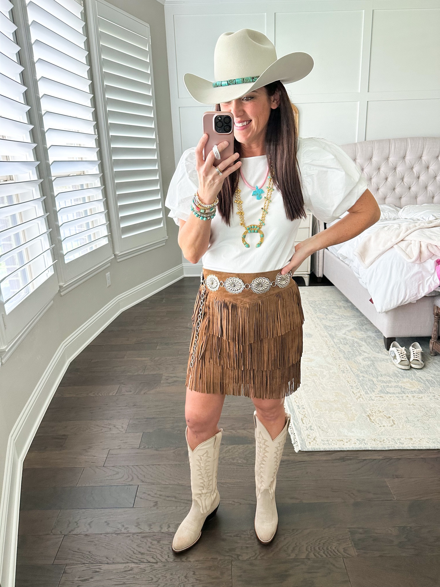 Western | rodeo  outfit 
Western chic 
Fringe 
Turquoise 
Boots 
Cowboy boots 
Cowgirl 


#LTKFestival #LTKstyletip #LTKFind