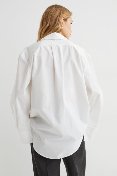 Oversized cotton shirt | H&M (UK, MY, IN, SG, PH, TW, HK)