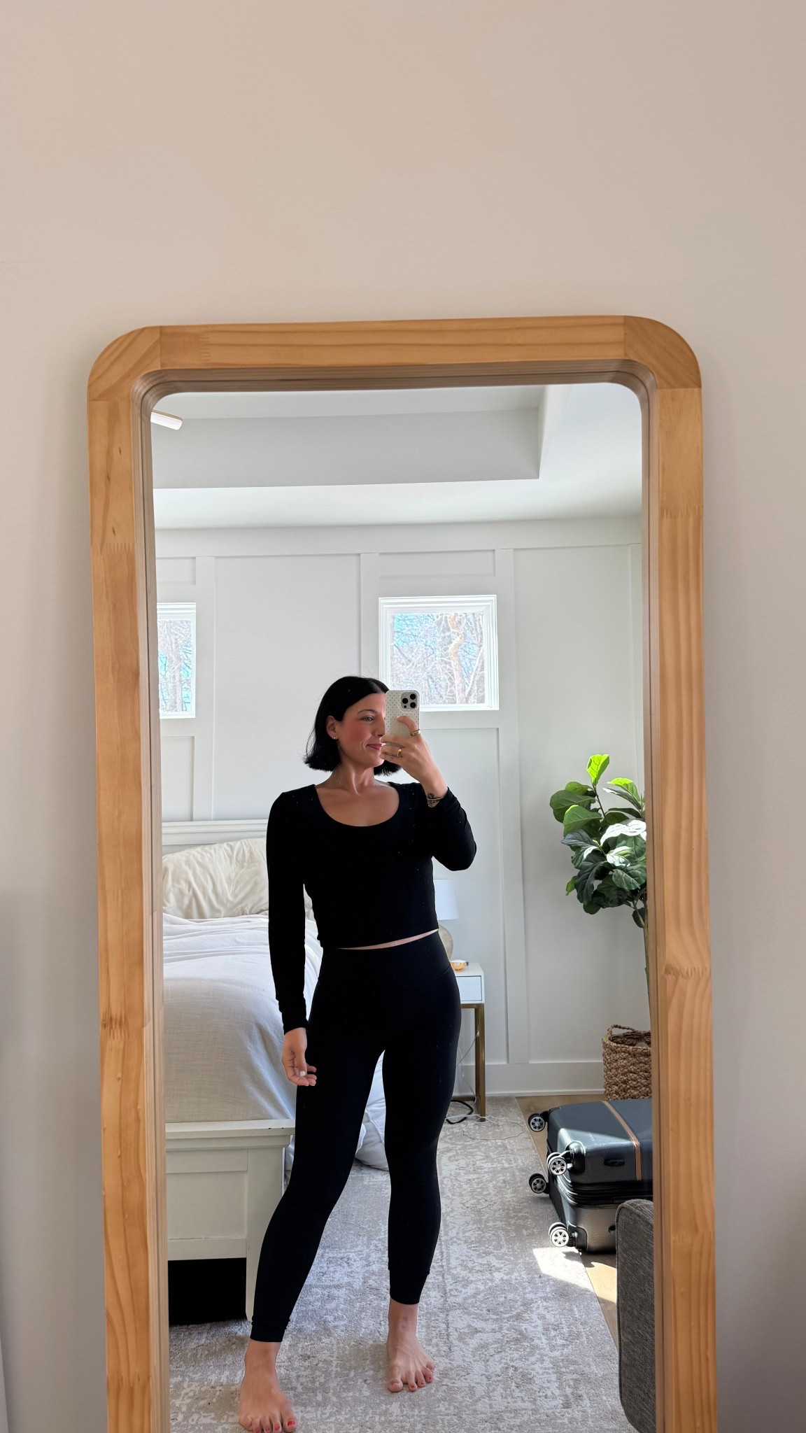 pilates or base layer for the snow 

#LTKgrwm #LTKActive #LTKdayinmylife