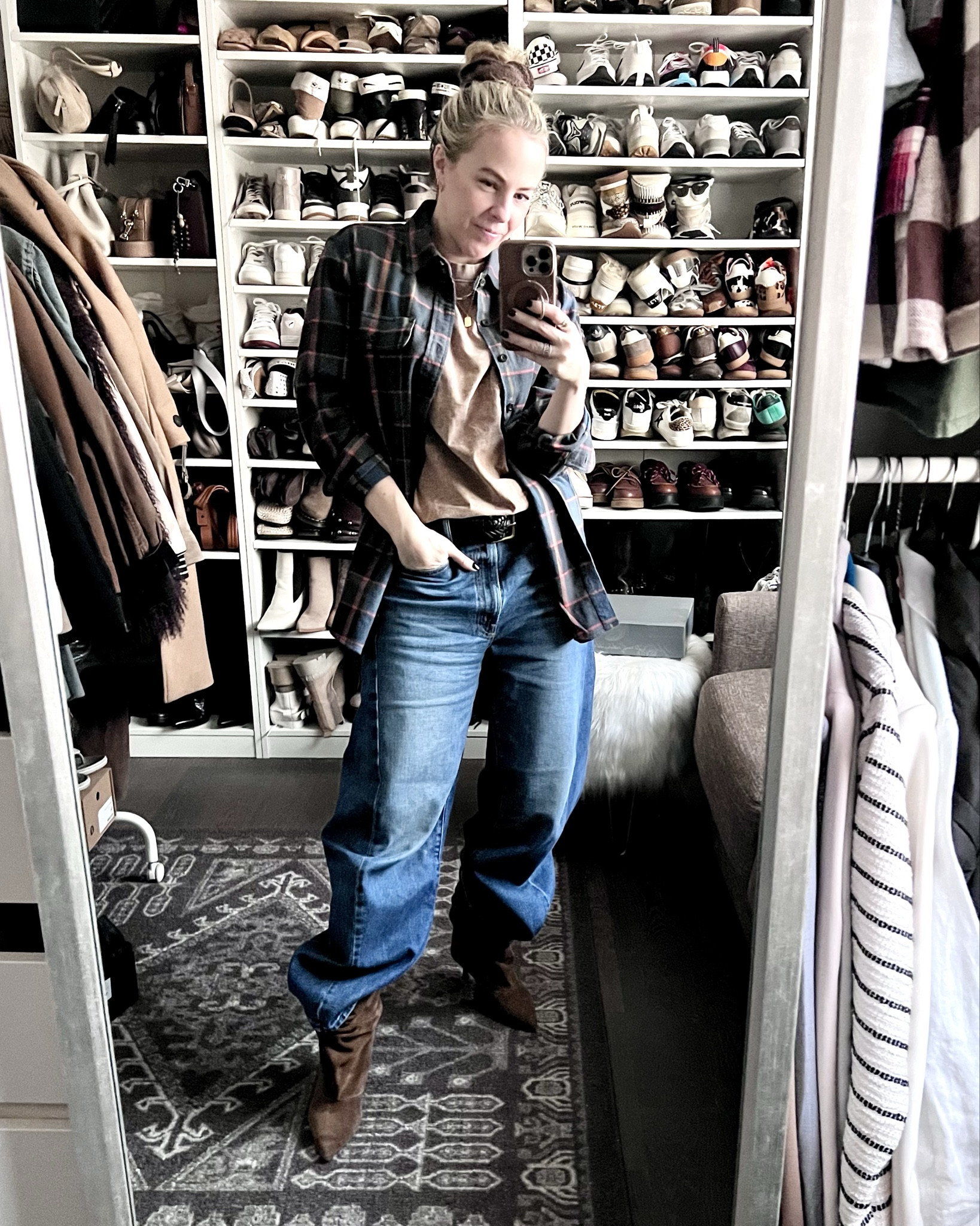 This outfit is a great example of what a difference shoes can make in the vibe. Out this with sneakers and the vibe is totally different from this pointy slouchy boot

#LTKOver40