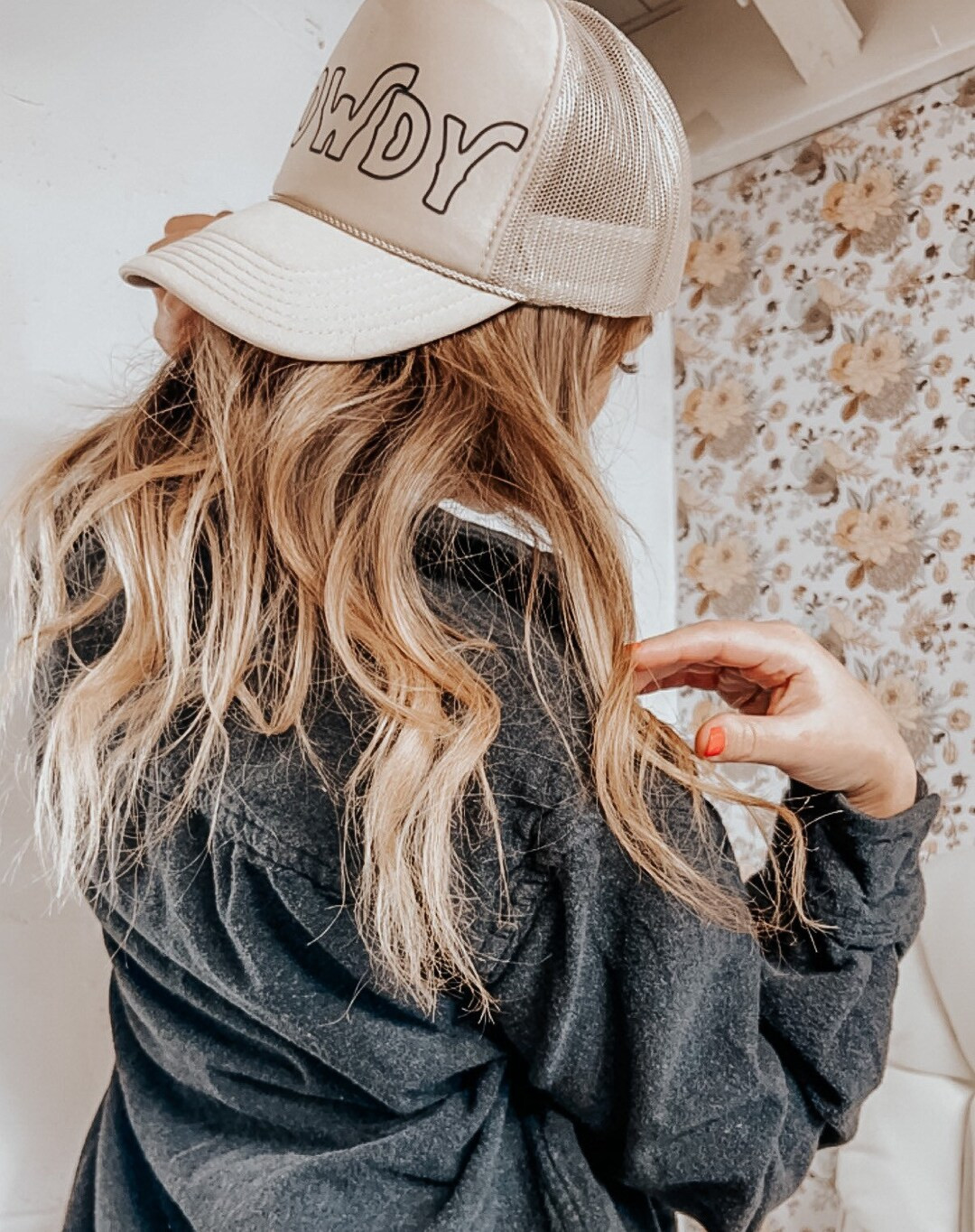 Howdy Retro Sand Snapback Trucker Hat Cap - Etsy | Etsy (US)