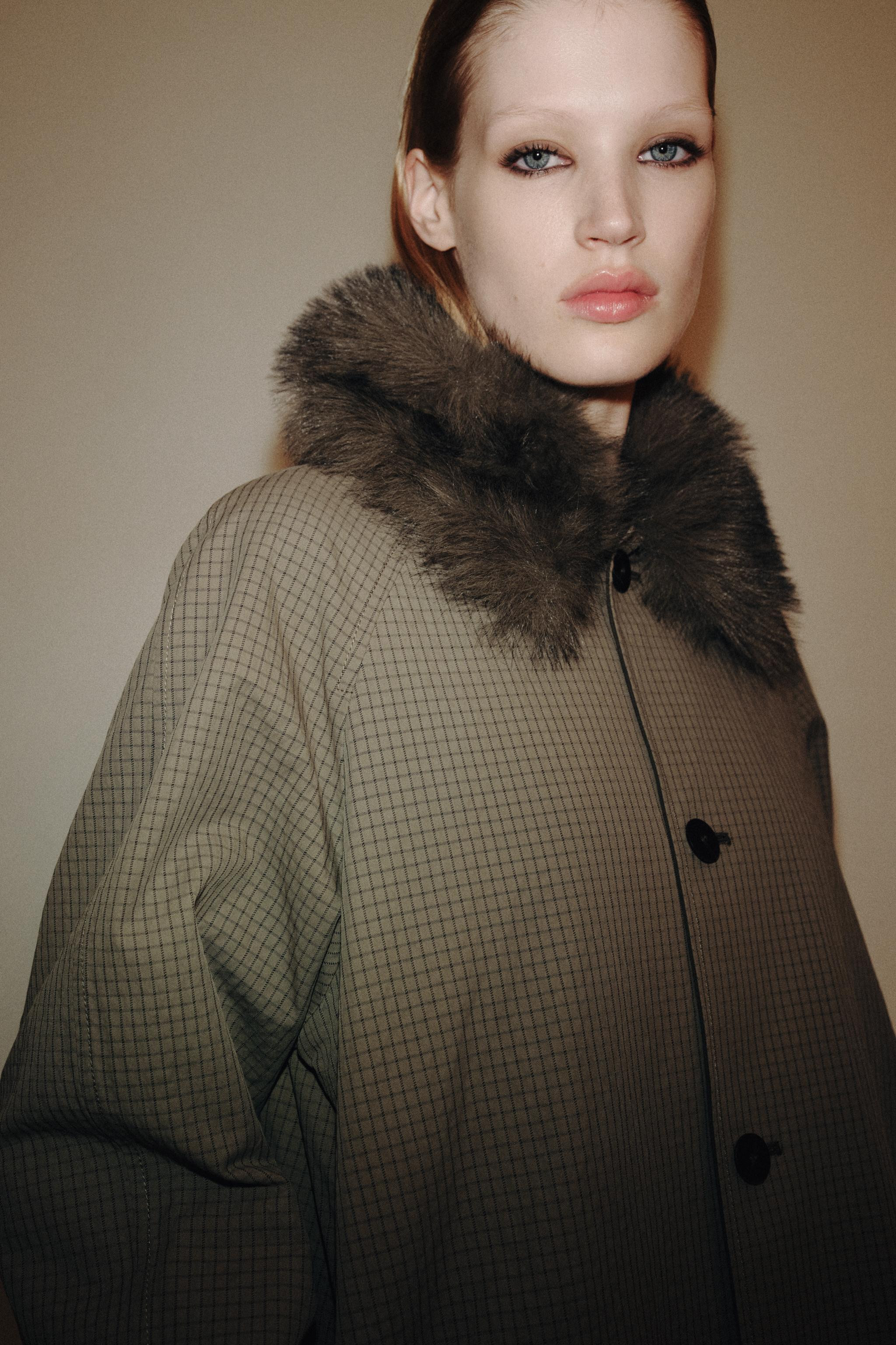 ZW COLLECTION LIMITED EDITION REVERSIBLE TRENCH COAT WITH FAUX FUR COLLAR | Zara UK