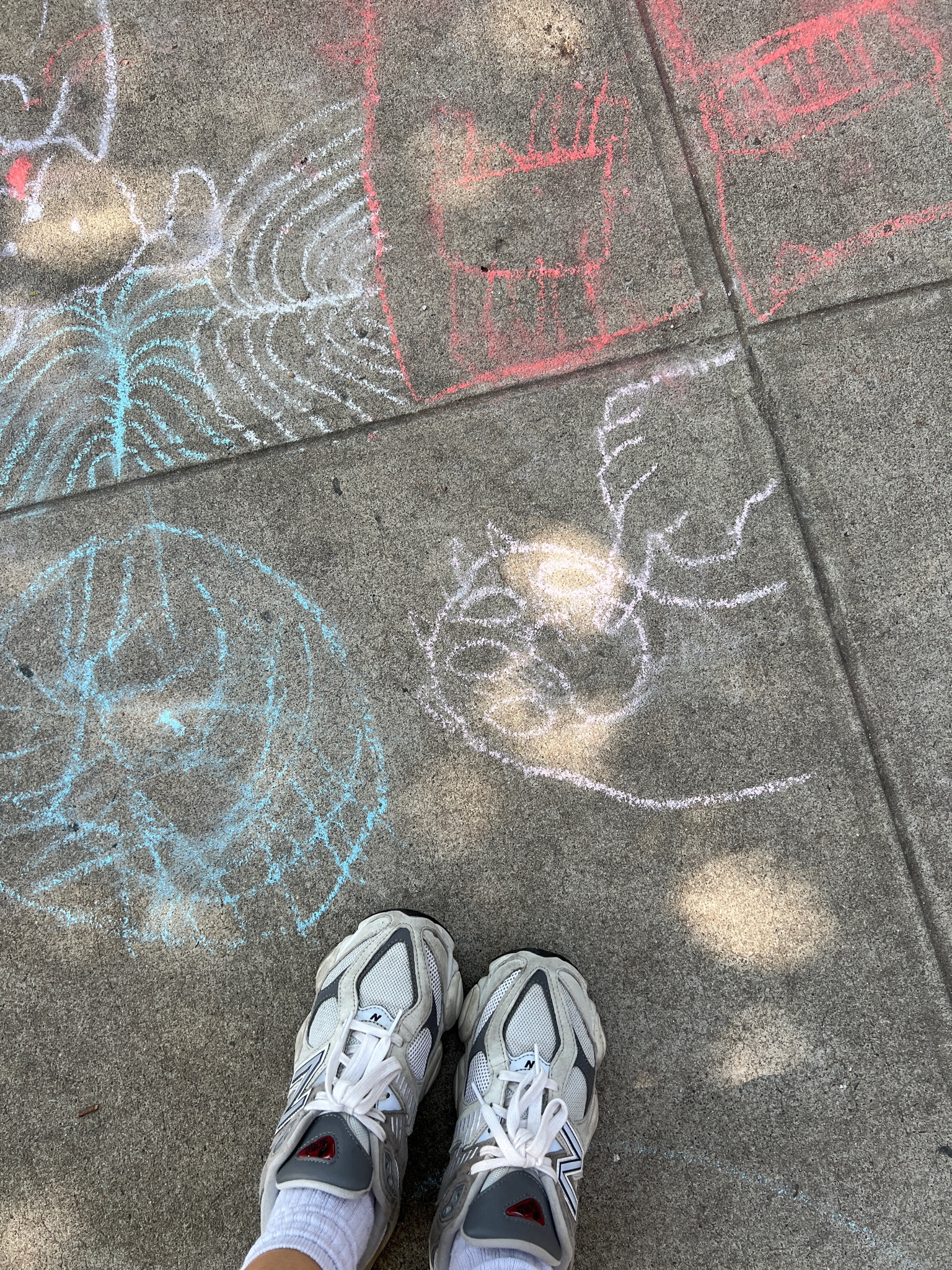 New Balance 9060 my favorite every day sneaker 

#LTKStyleTip #LTKShoeCrush #LTKActive