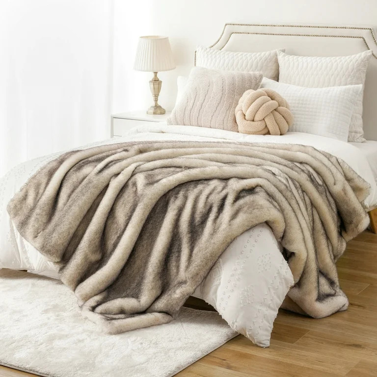 Cream Faux Fur Throw Blanket, Large Mink Fake Fur Throw,Fuzzy Thick Plush Blanket,50"x60" | Walmart (US)