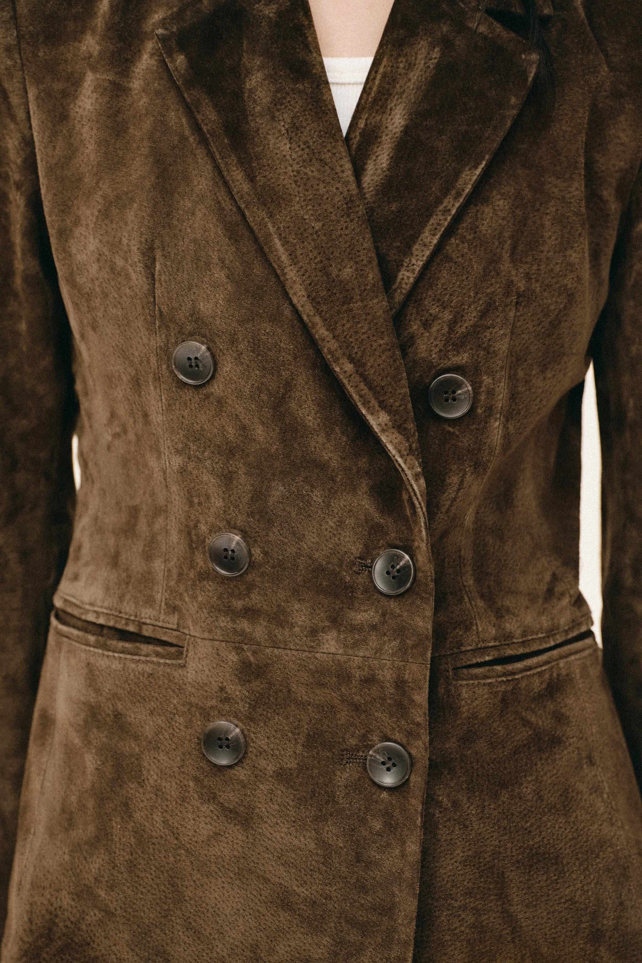 DOUBLE-BREASTED 100% SUEDE LEATHER BLAZER | Zara US