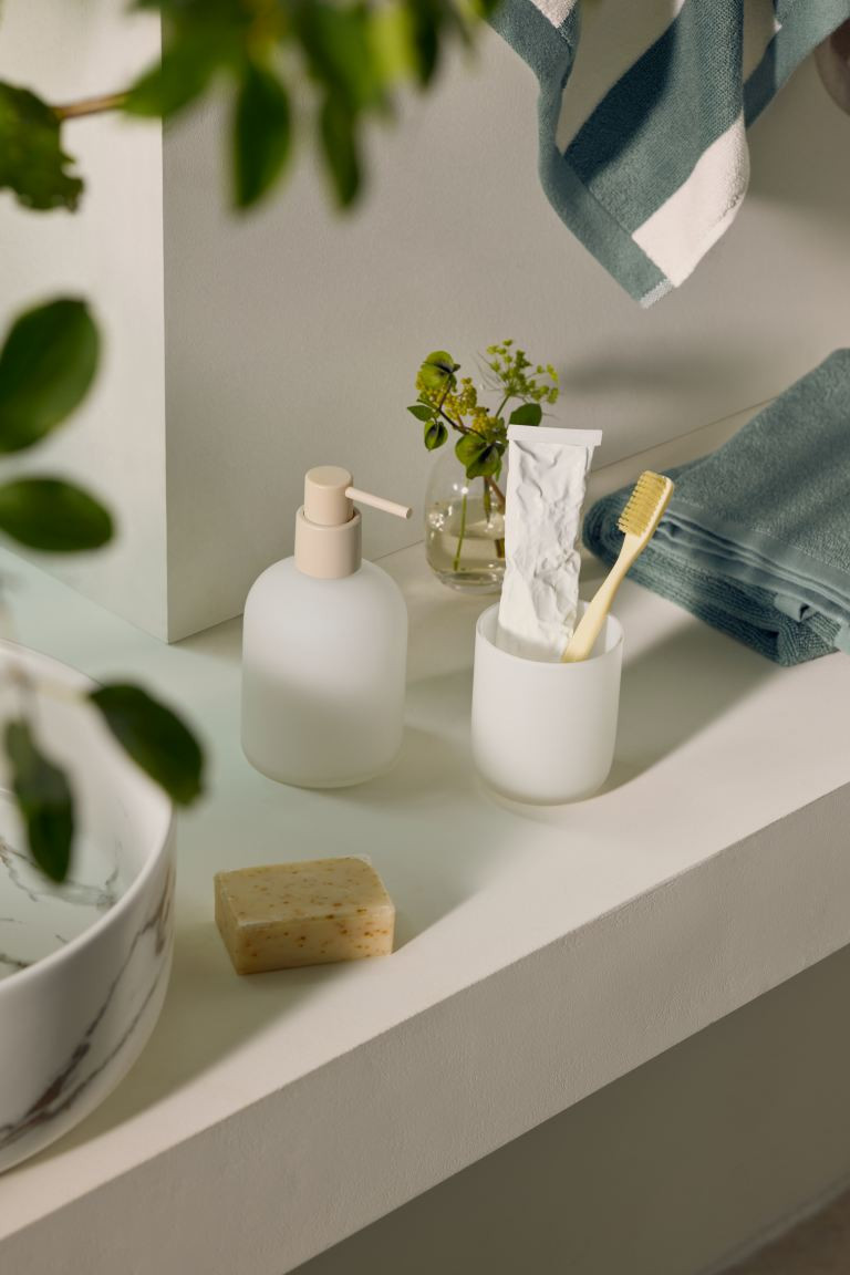 Glass Soap Dispenser | H&M (US + CA)