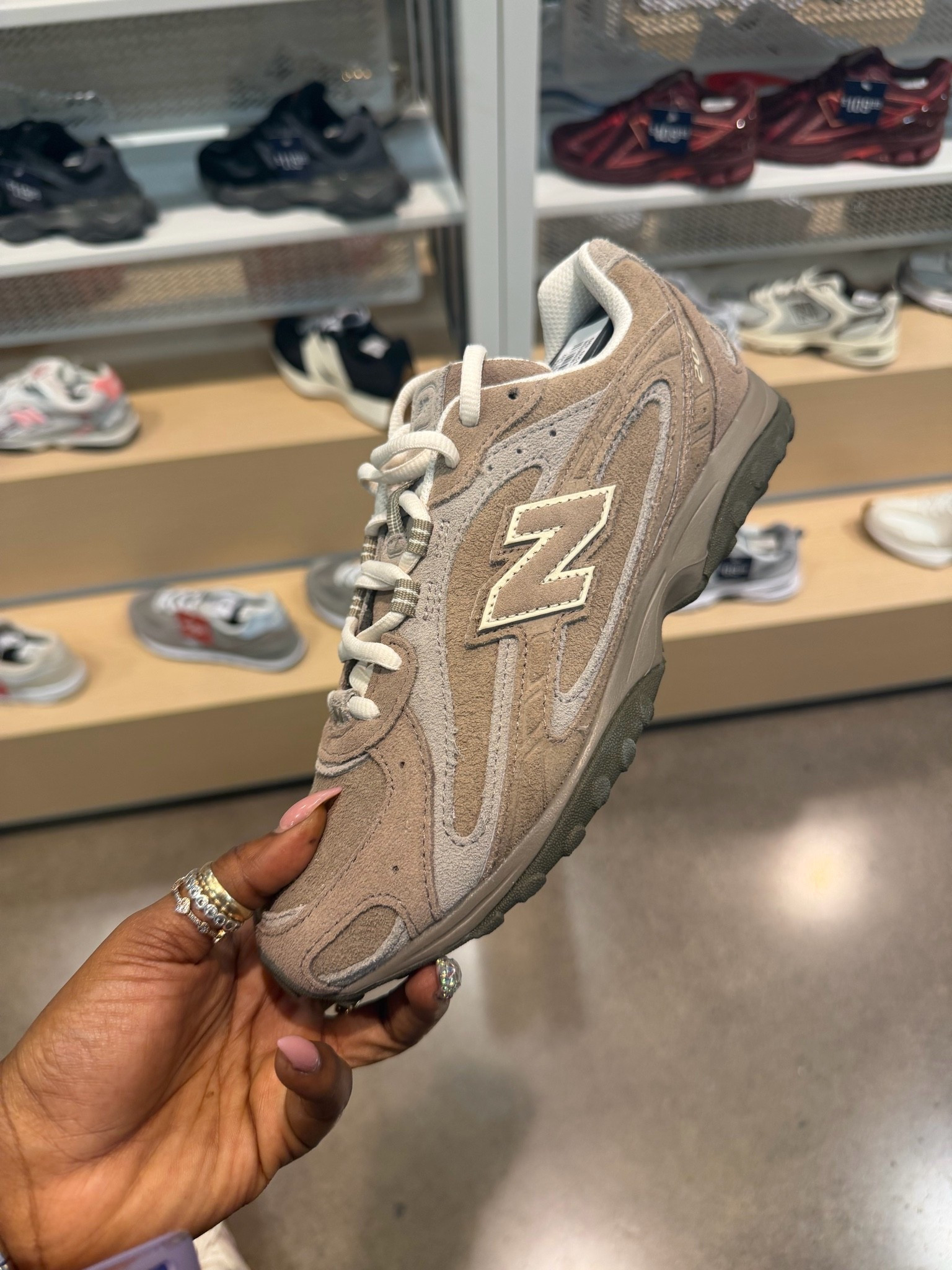 newest pickups ✨👟
 new balance 204l

#LTKootd