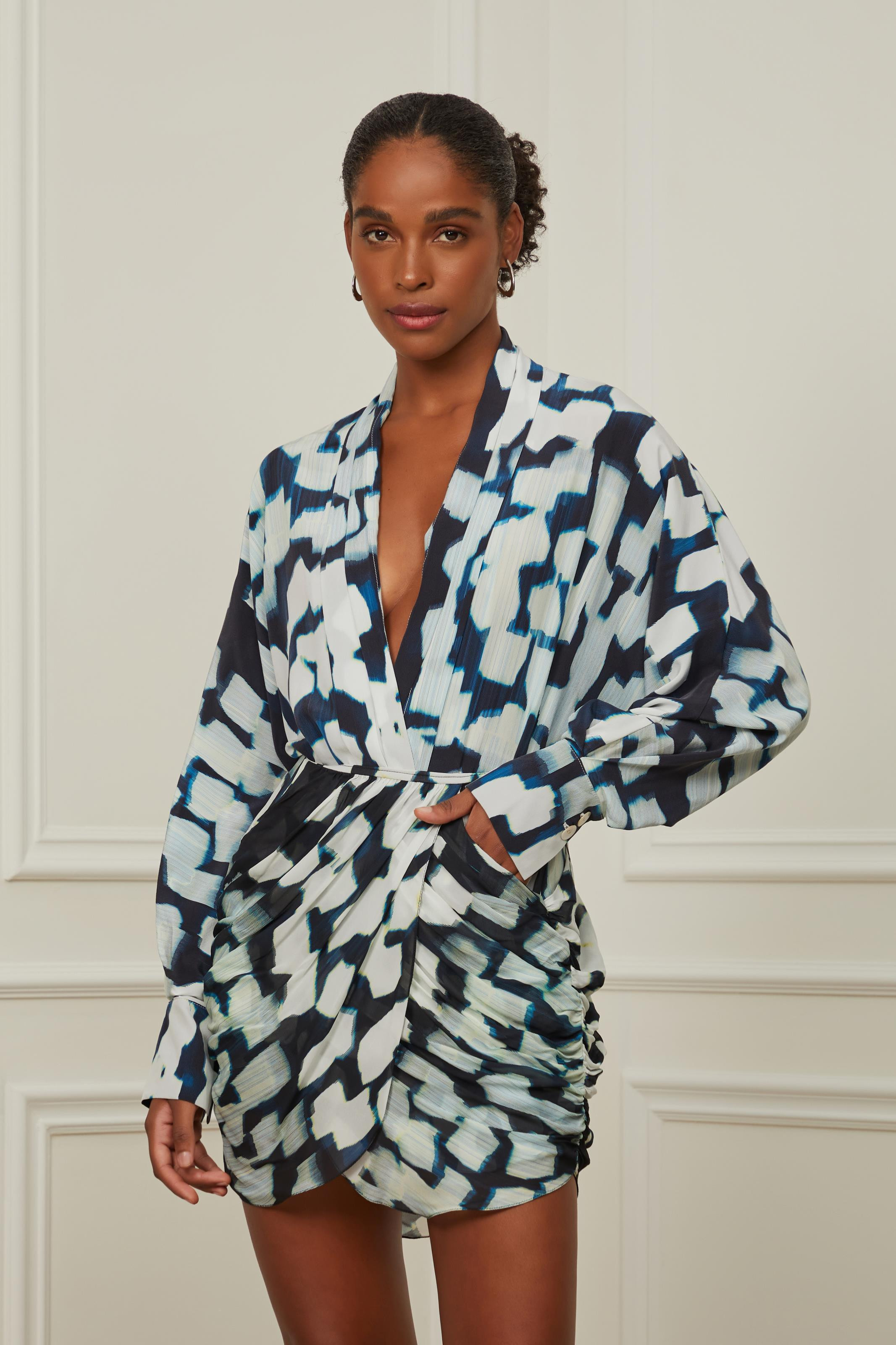 Body Manga Longa De Seda Estampado Cubos | OffPremium (BR)