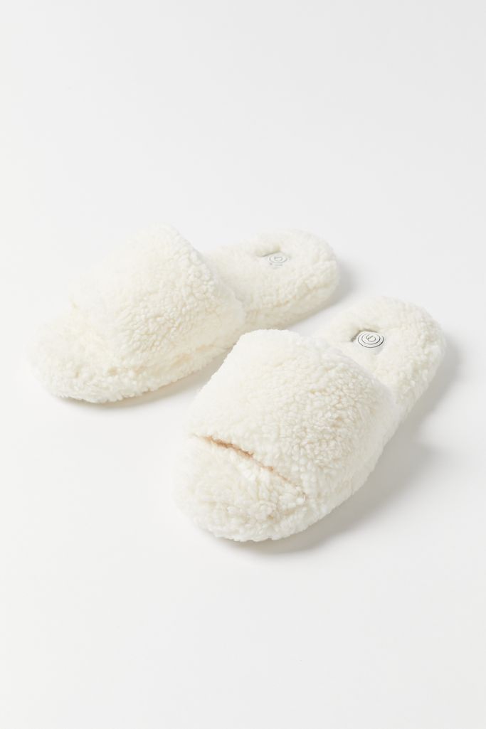 UO Suzy Sherpa Slipper | Urban Outfitters (US and RoW)