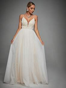 Floral Appliques Mesh Overlay Cami Wedding Dress | SHEIN