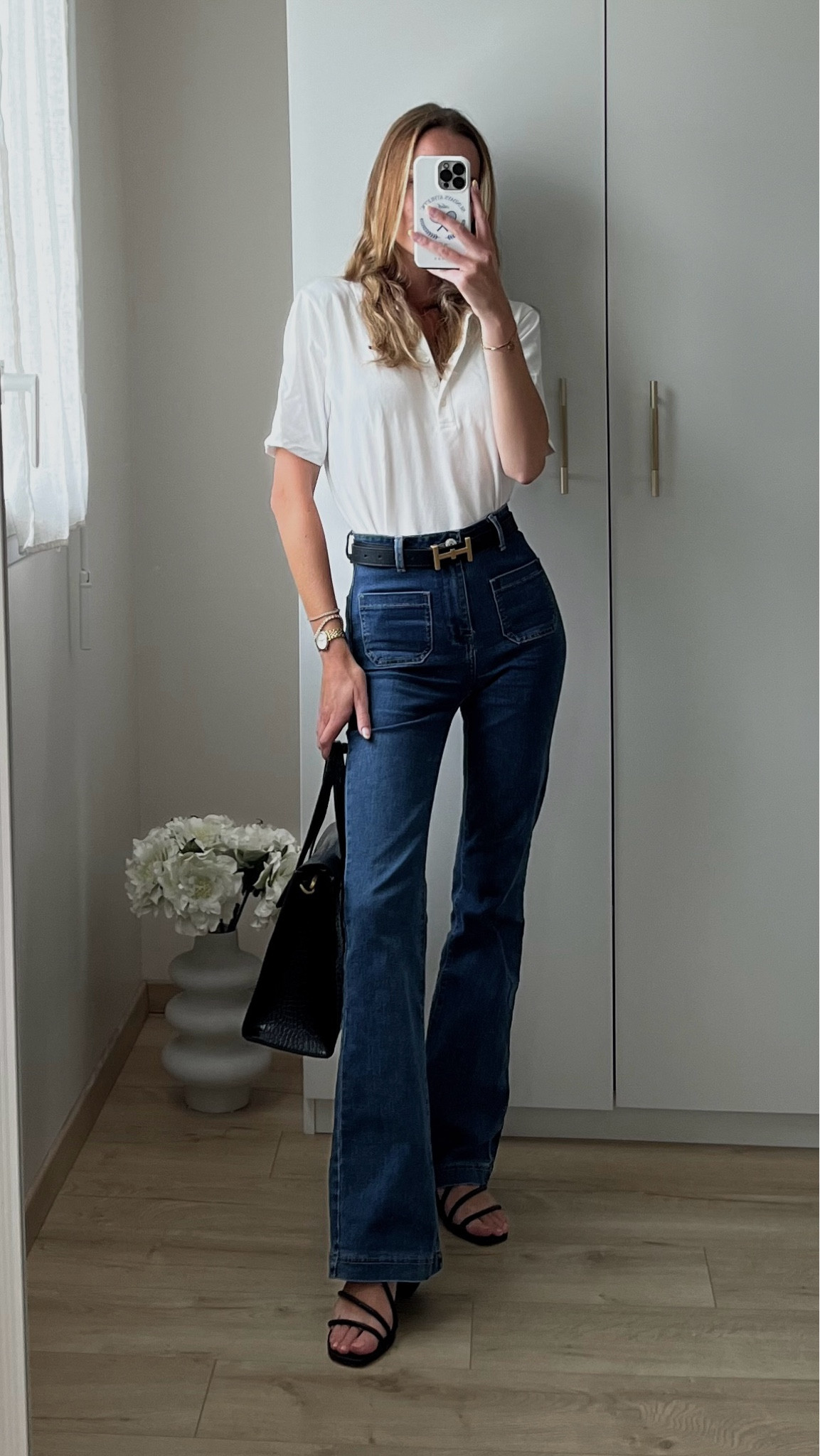 #OOTD #Stylelnspo #FashionBlogger #MinimalStyle #ChicStyle #EffortlessStyle #ClassicStyle #SummerOutfit #ParisianStyle #CapsuleWardrobe #ootdshare #minimalfashion #elegantwoman #elegantstyle #elegantoutfit #classywomen #elegantlady #elegantlook #classyfashion #classy #chicstyle #oldmoney #oldmoneyoutfits 

#LTKeurope #LTKautumn #LTKfrance