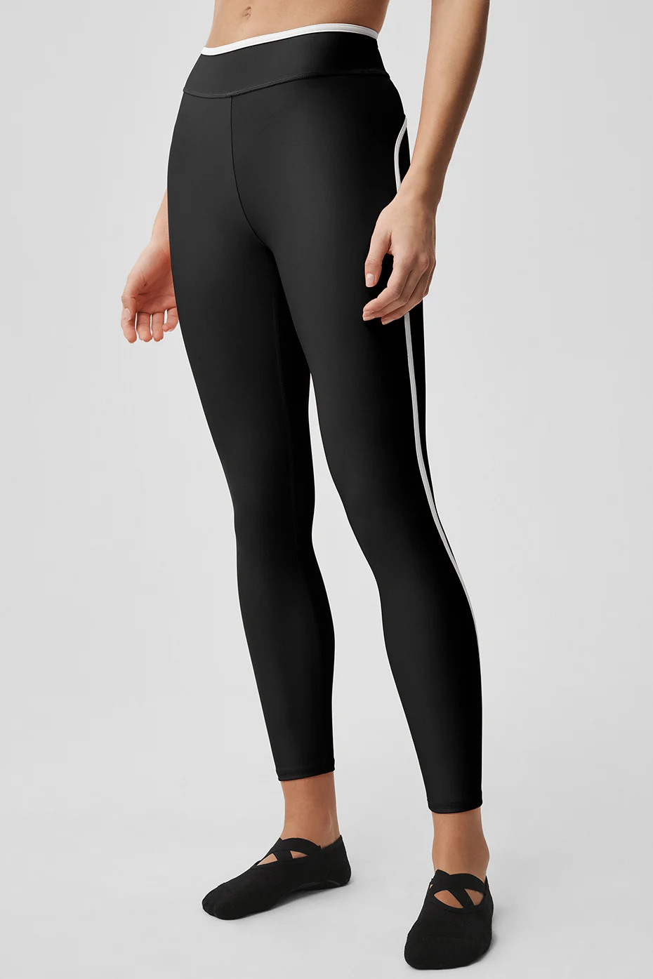 ALO | Airlift High Waist Charger 7/8 Legging in Black/White, Size: XS | Alo Yoga