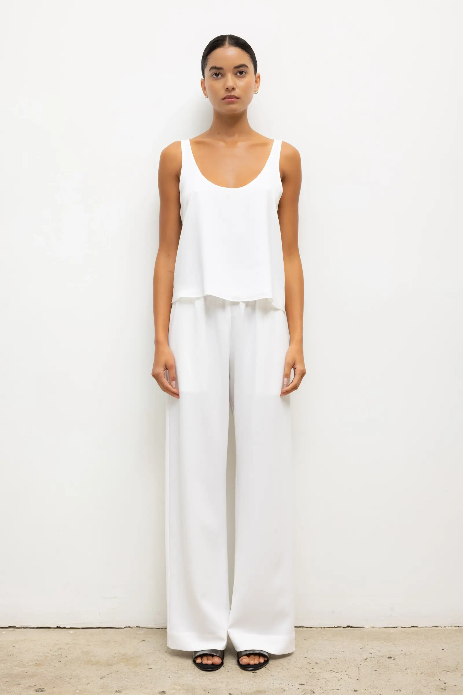 Arielle Pocket Pant in Ice in Crepe | LESET