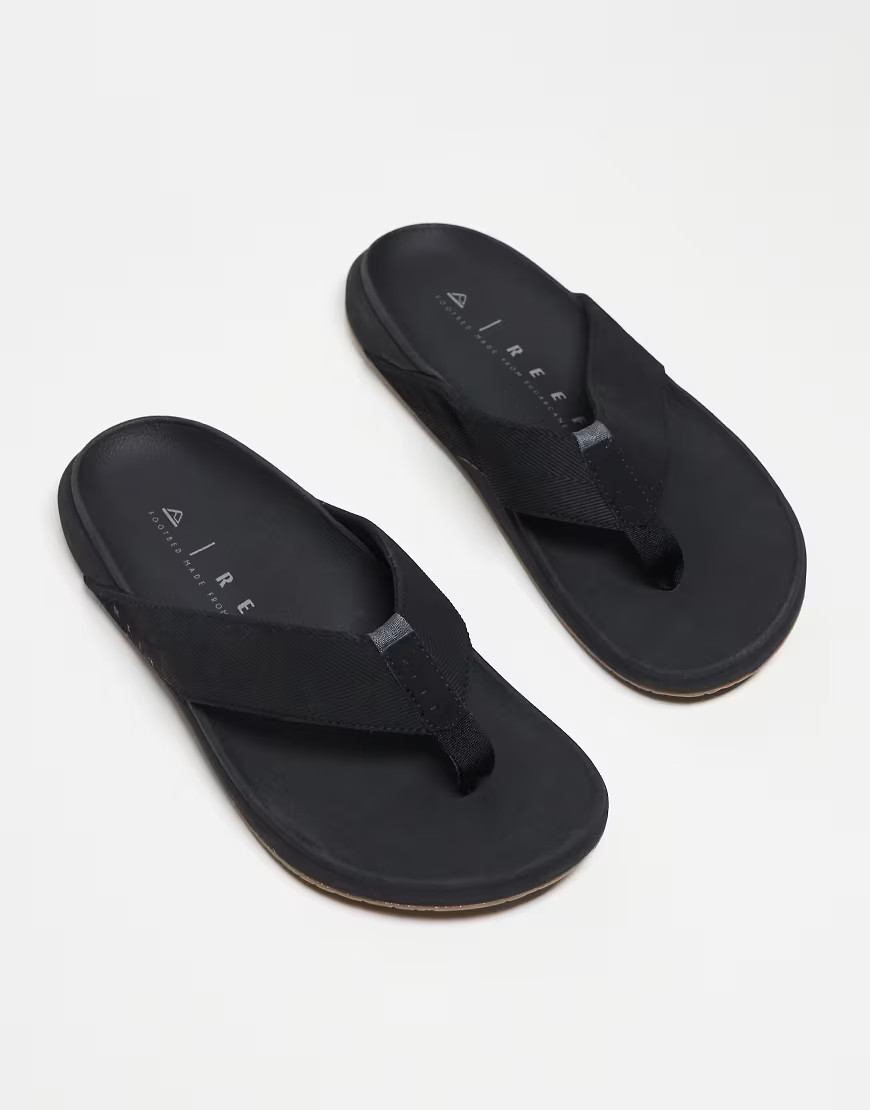 Reef Raglan flip flops in black | ASOS (Global)
