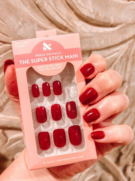 Loving these super stick nails for travel and to change them out to compliment my outfits! ✨🤩

#LTKfindsunder50 #LTKover40 #LTKbeauty