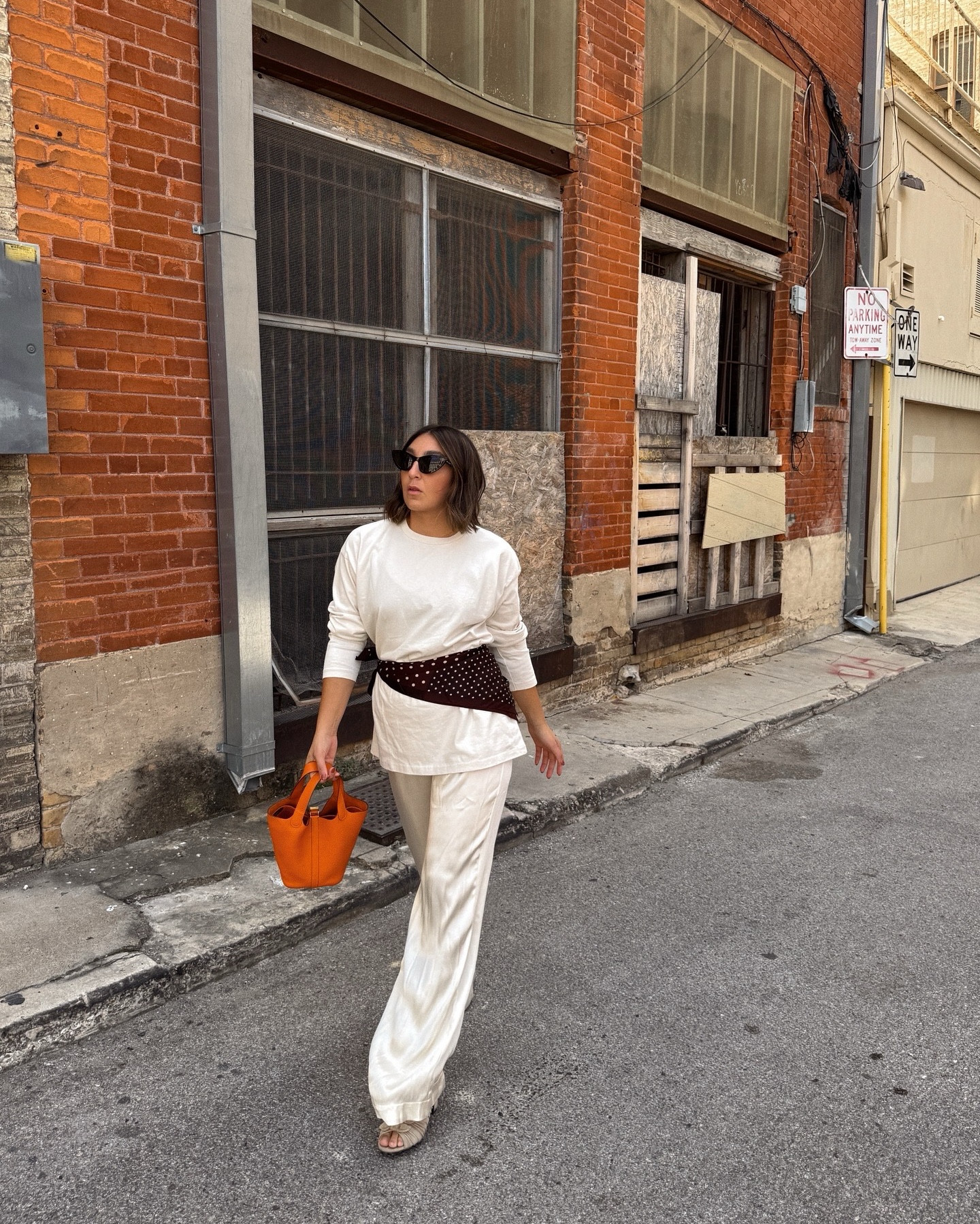 Trending! Silk pants and autumn whites 

#LTKStyleTip